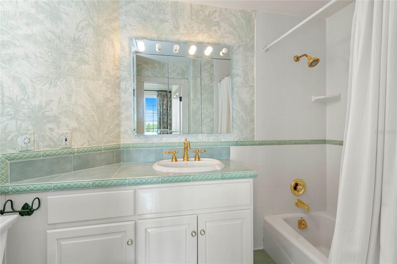 1110 SW IVANHOE BLVD #27, ORLANDO, FL, 32804