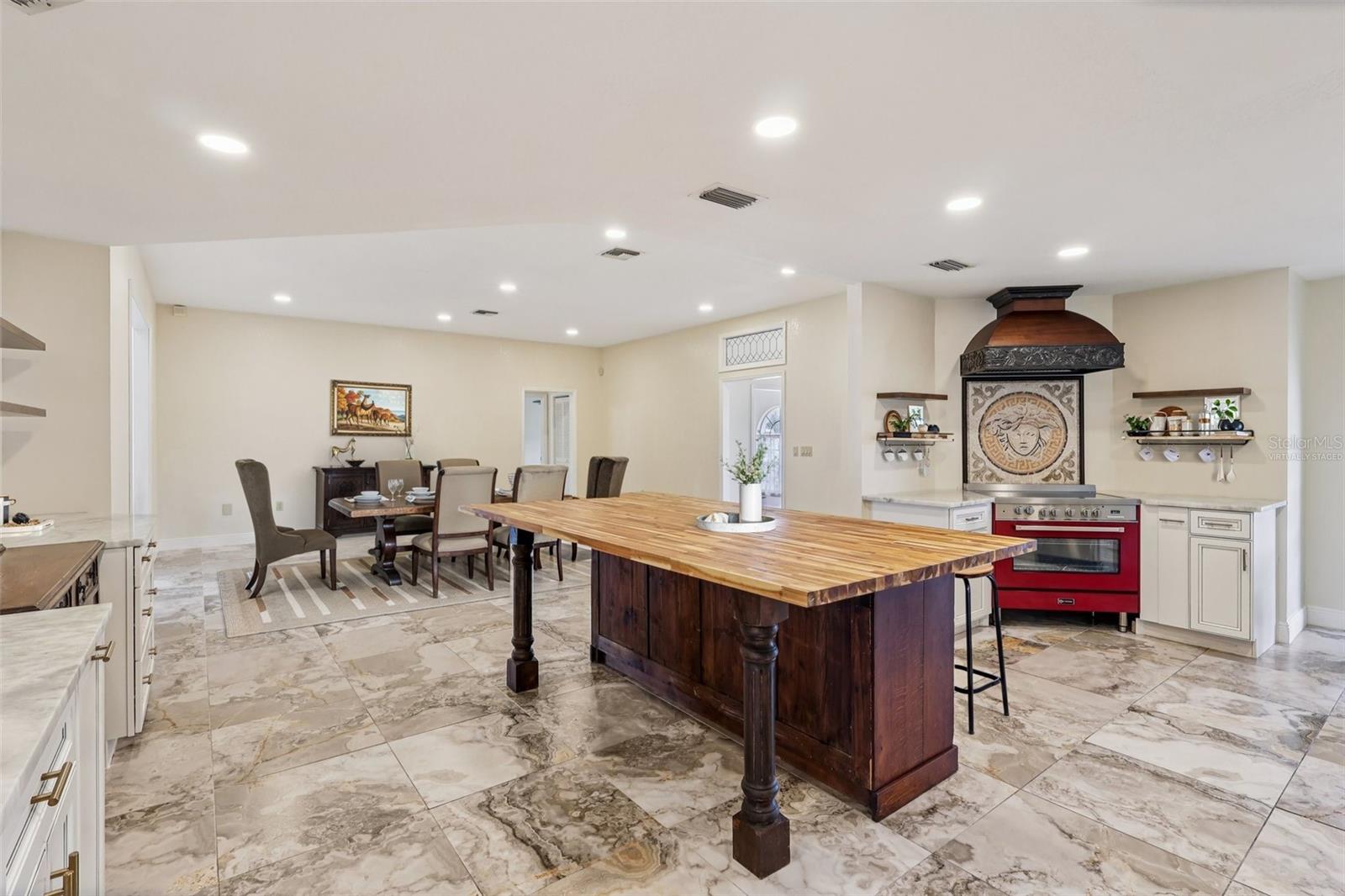 7026 PINEHAVEN DR, LAKELAND, FL, 33810