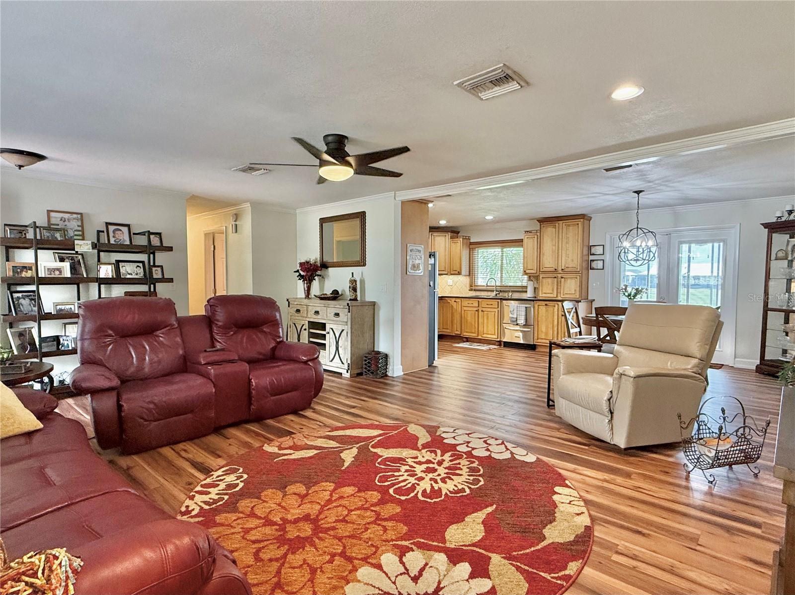 233 GREENSVIEW DR, AVON PARK, FL, 33825