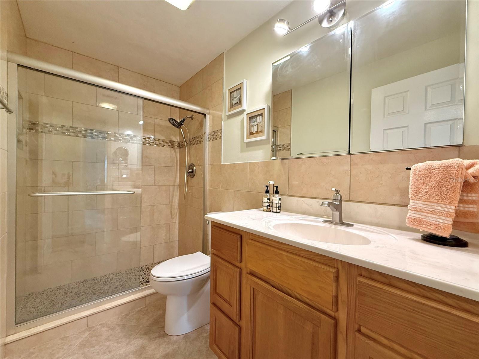 233 GREENSVIEW DR, AVON PARK, FL, 33825