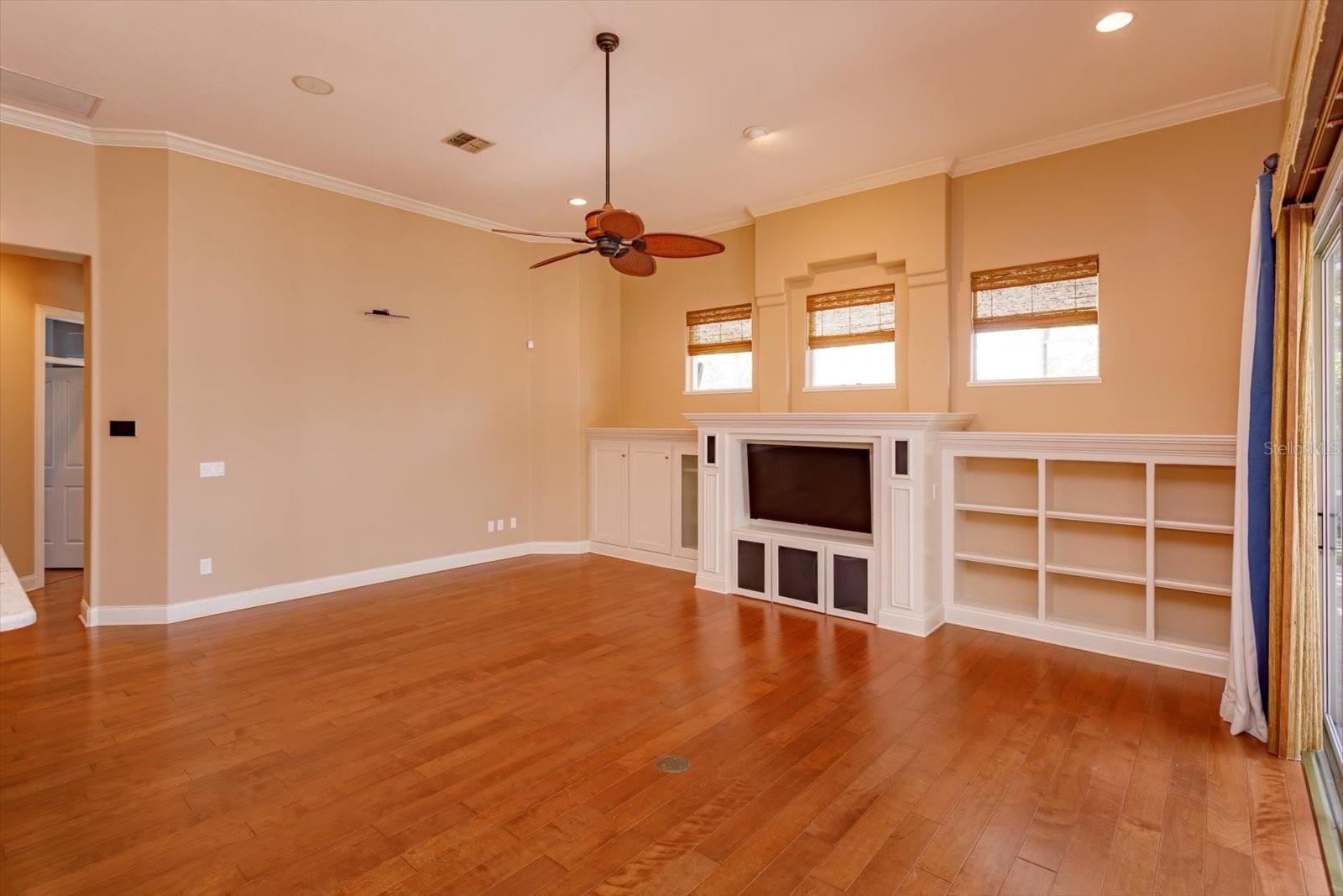 8816 GREAT COVE DR, ORLANDO, FL, 32819