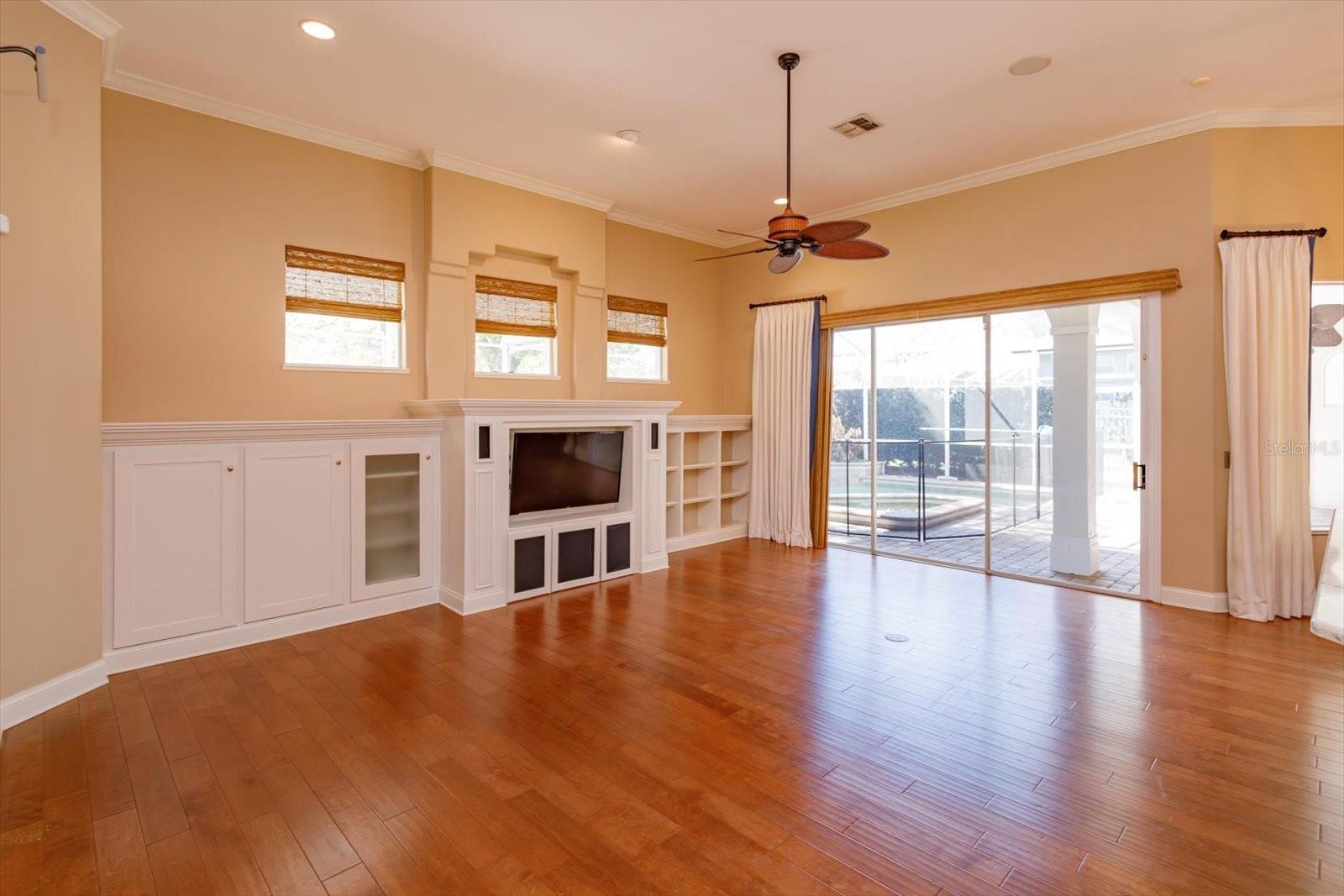 8816 GREAT COVE DR, ORLANDO, FL, 32819