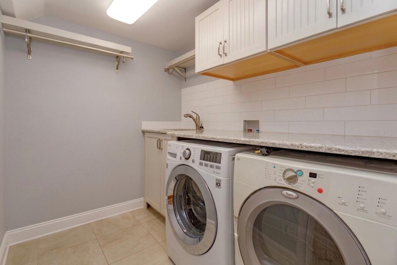 8816 GREAT COVE DR, ORLANDO, FL, 32819