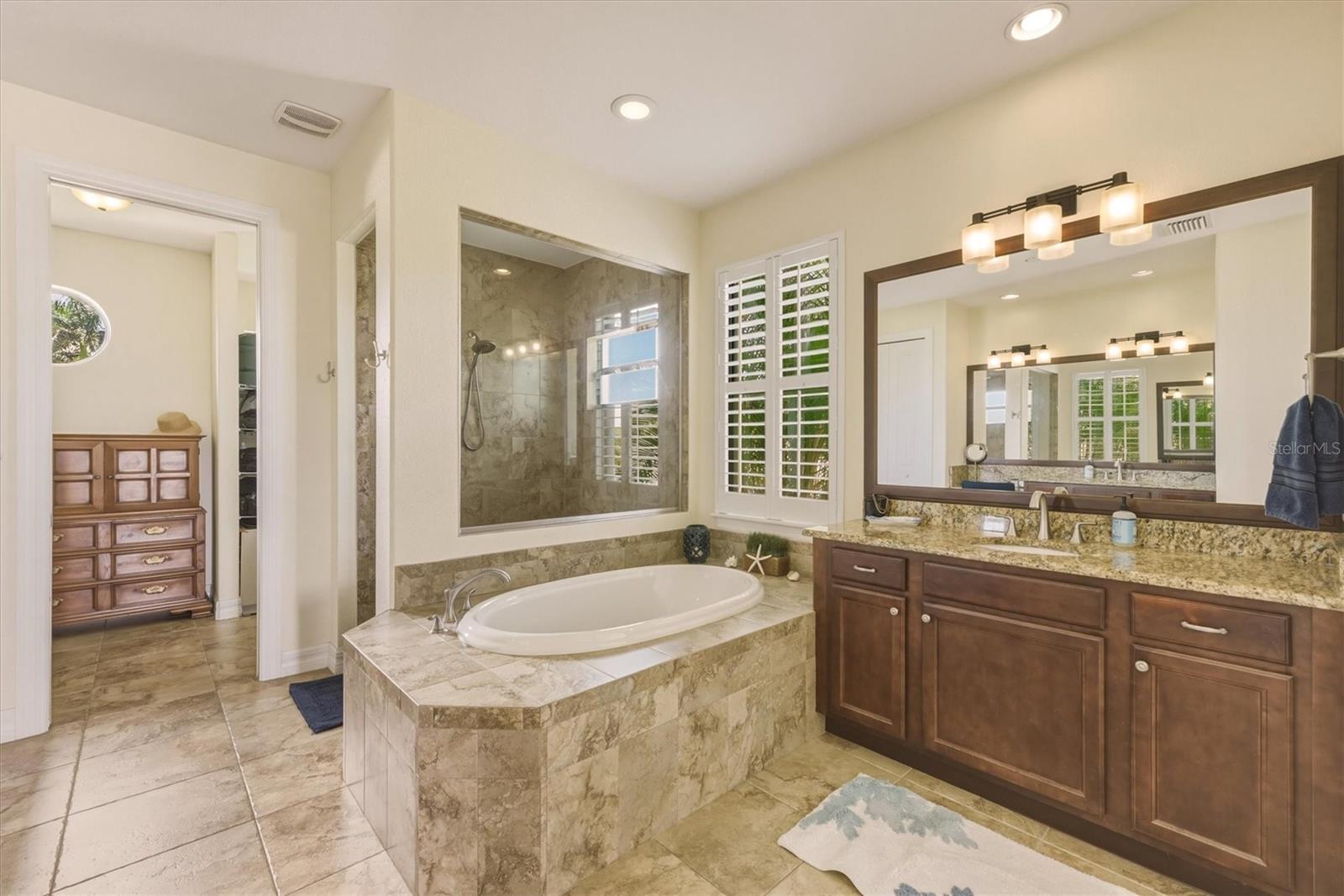 558 ROYAL POINCIANA, PUNTA GORDA, FL, 33955