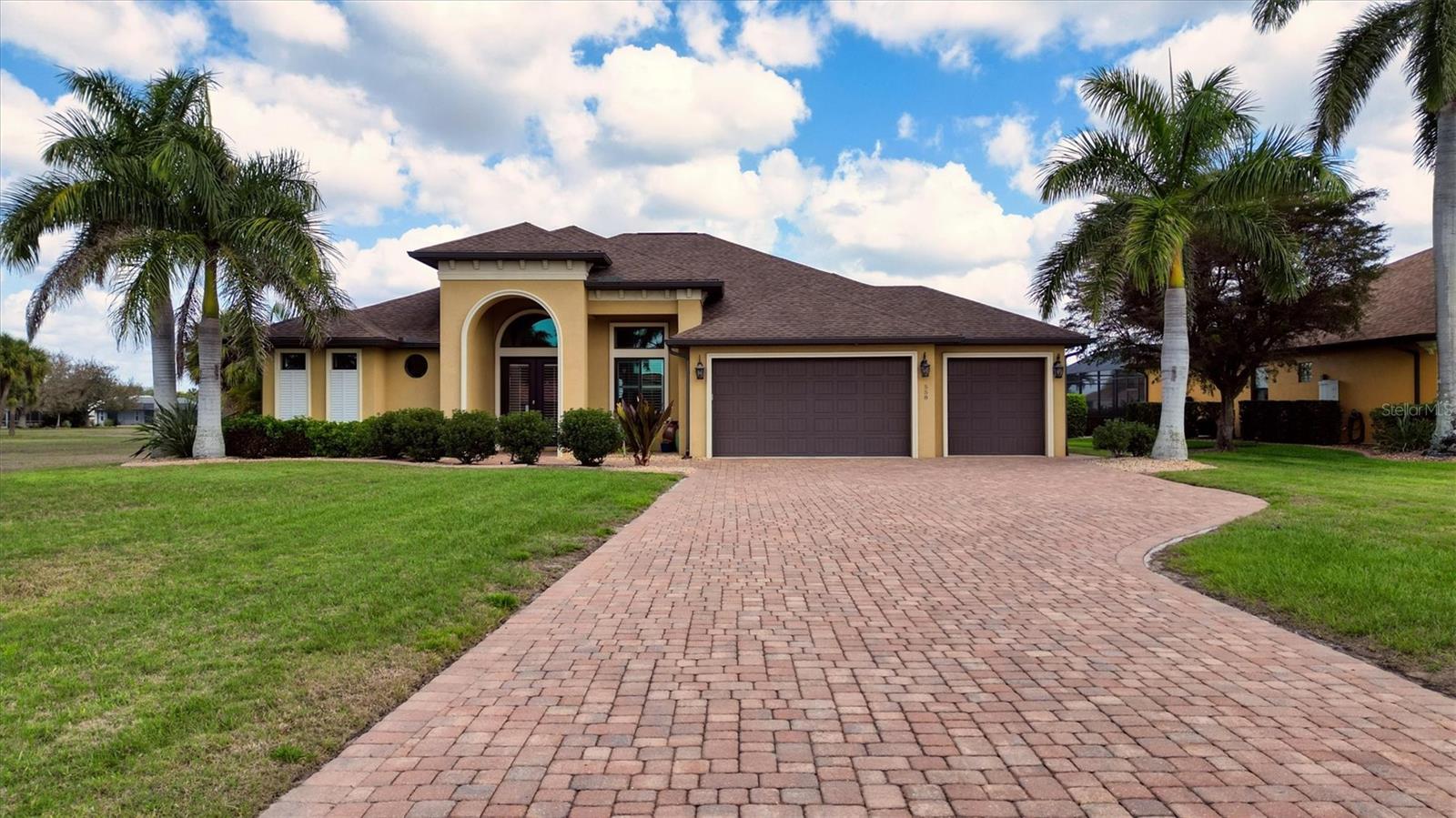 558 ROYAL POINCIANA, PUNTA GORDA, FL, 33955