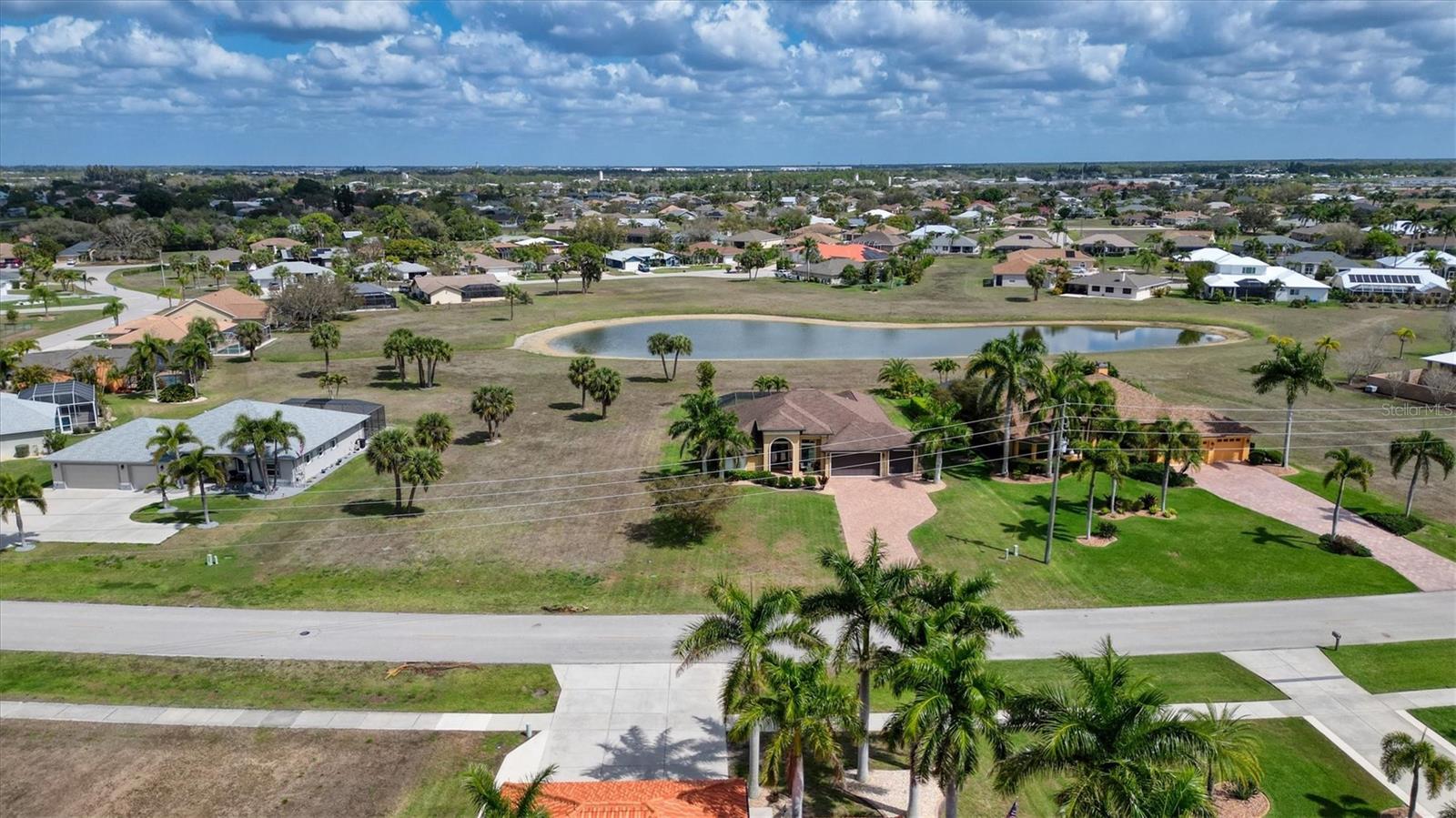 558 ROYAL POINCIANA, PUNTA GORDA, FL, 33955