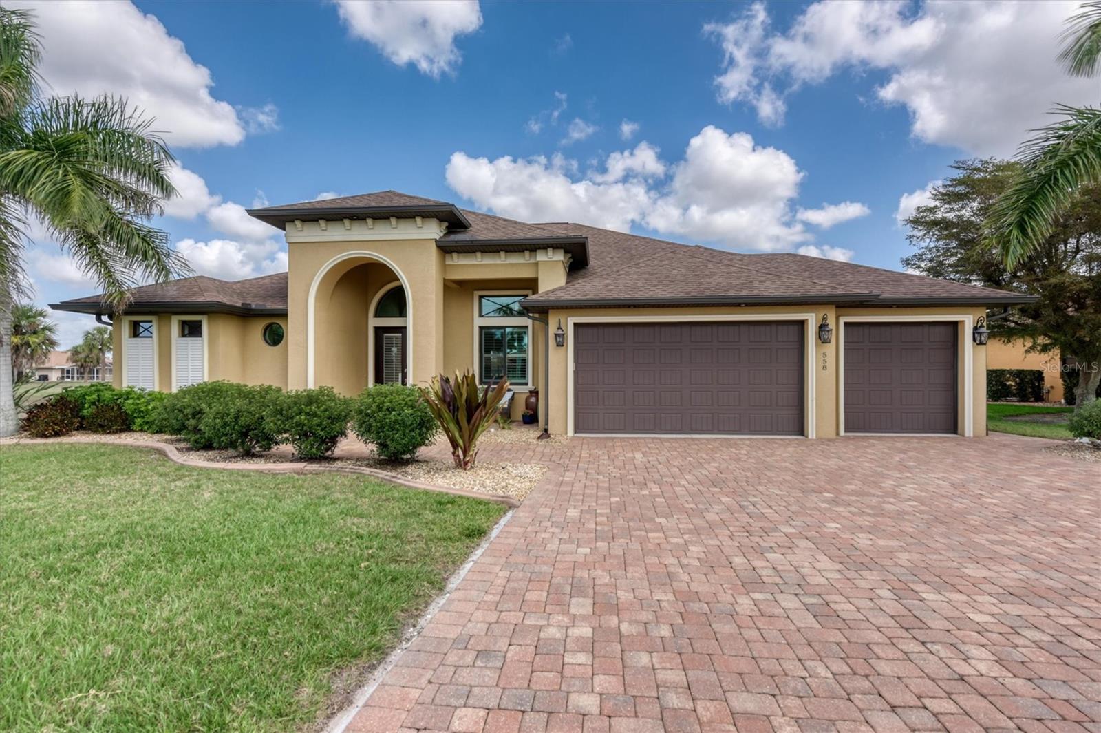 558 ROYAL POINCIANA, PUNTA GORDA, FL, 33955