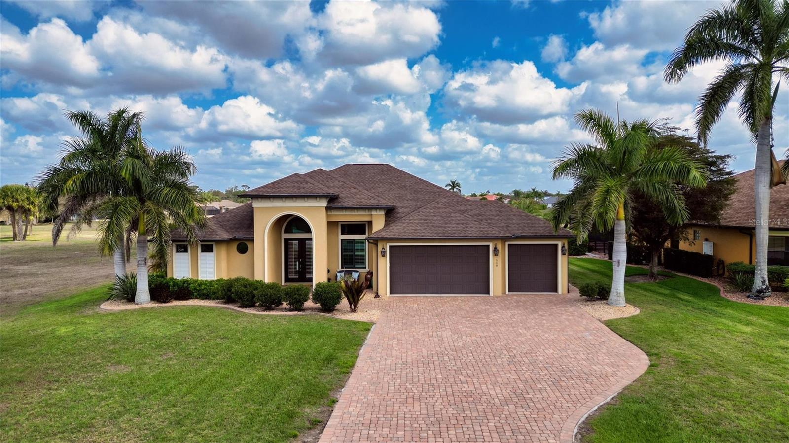 558 ROYAL POINCIANA, PUNTA GORDA, FL, 33955
