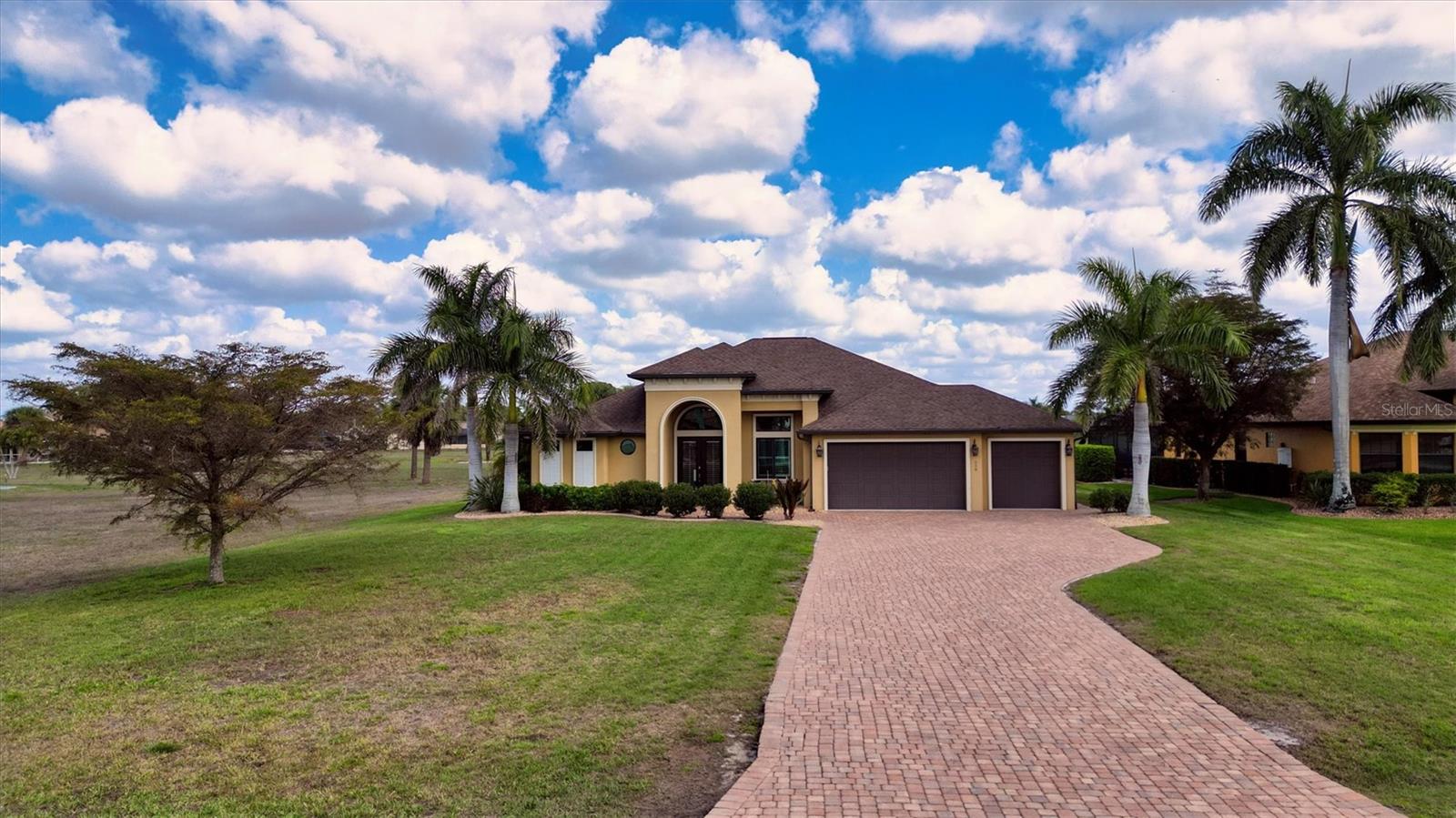558 ROYAL POINCIANA, PUNTA GORDA, FL, 33955