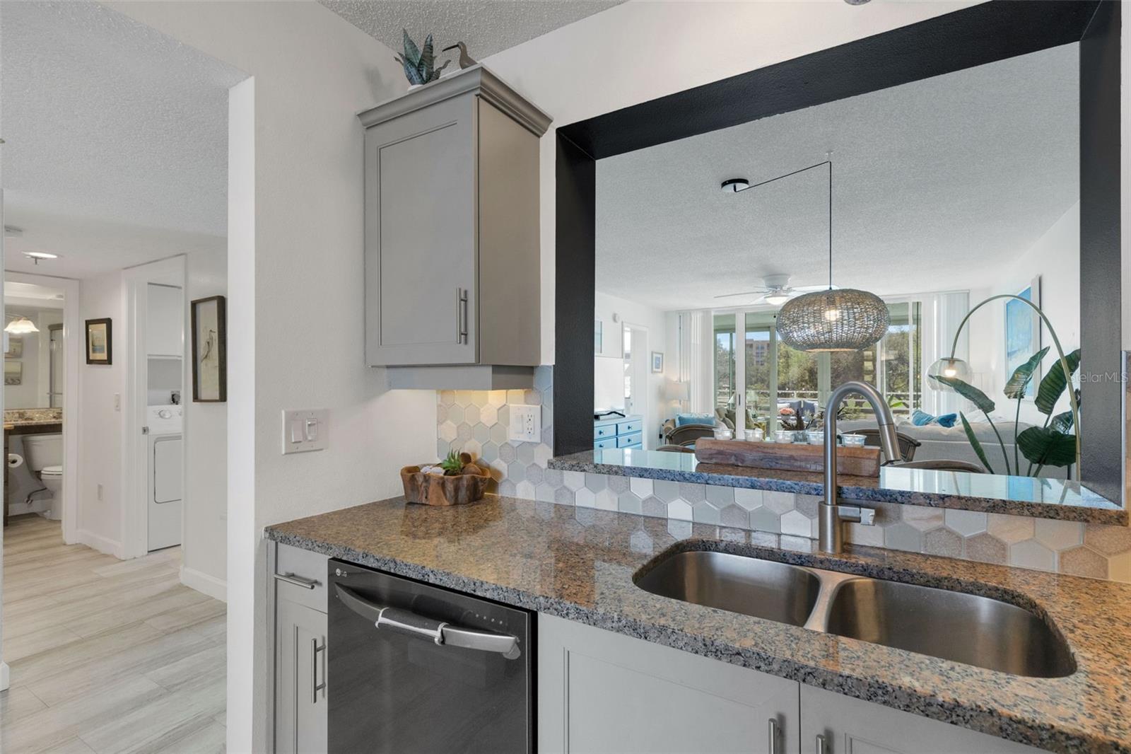 4460 FAIRWAYS BLVD #105, BRADENTON, FL, 34209