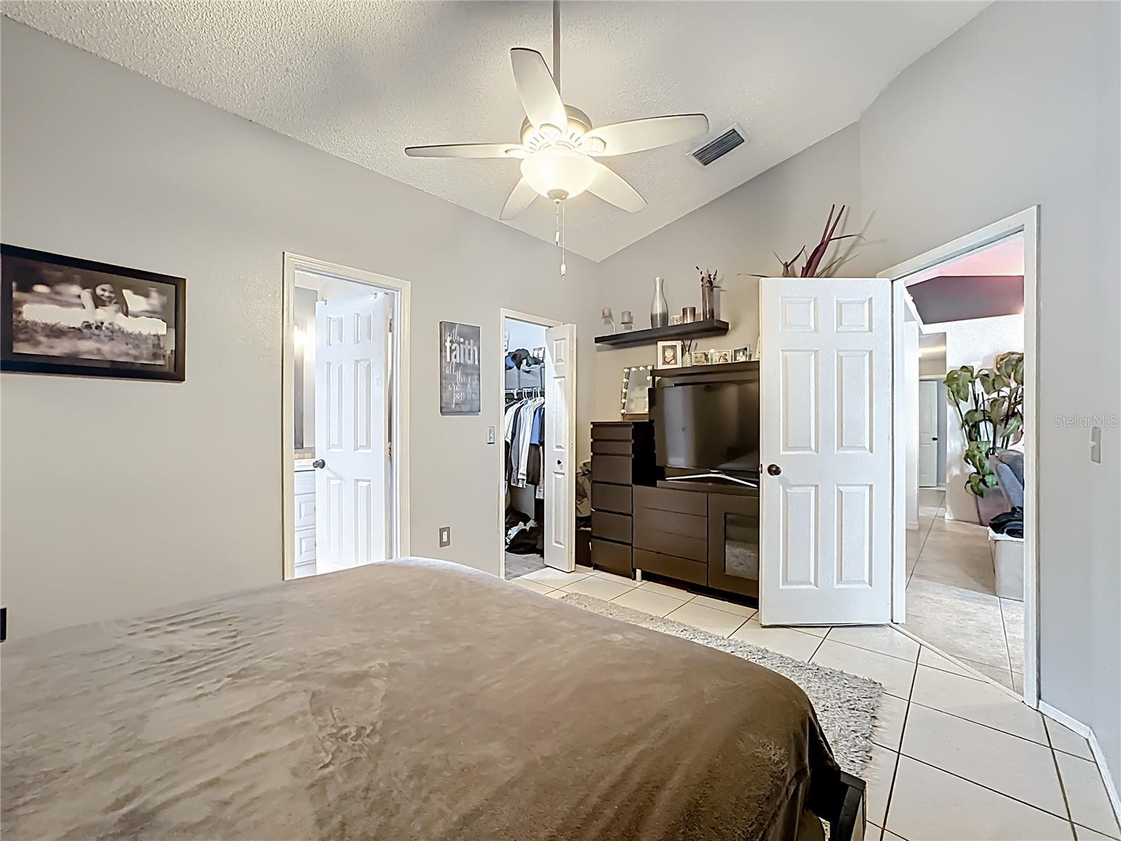 901 BELLA VISTA WAY, ORLANDO, FL, 32825