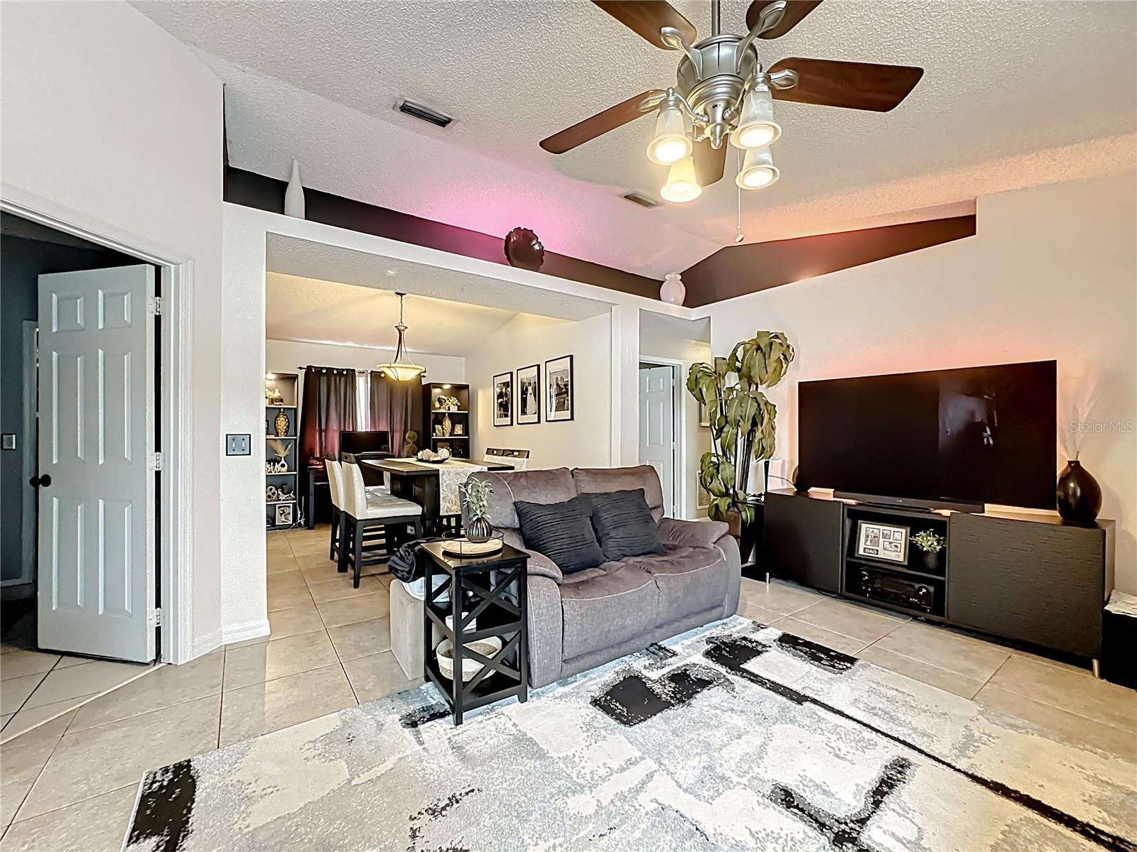 901 BELLA VISTA WAY, ORLANDO, FL, 32825