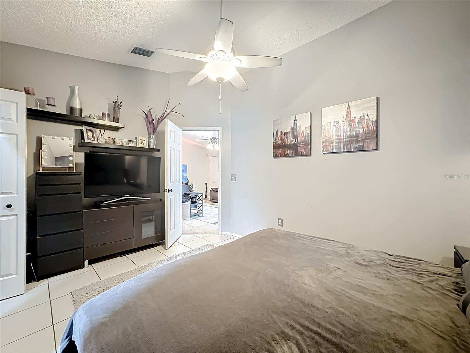 901 BELLA VISTA WAY, ORLANDO, FL, 32825