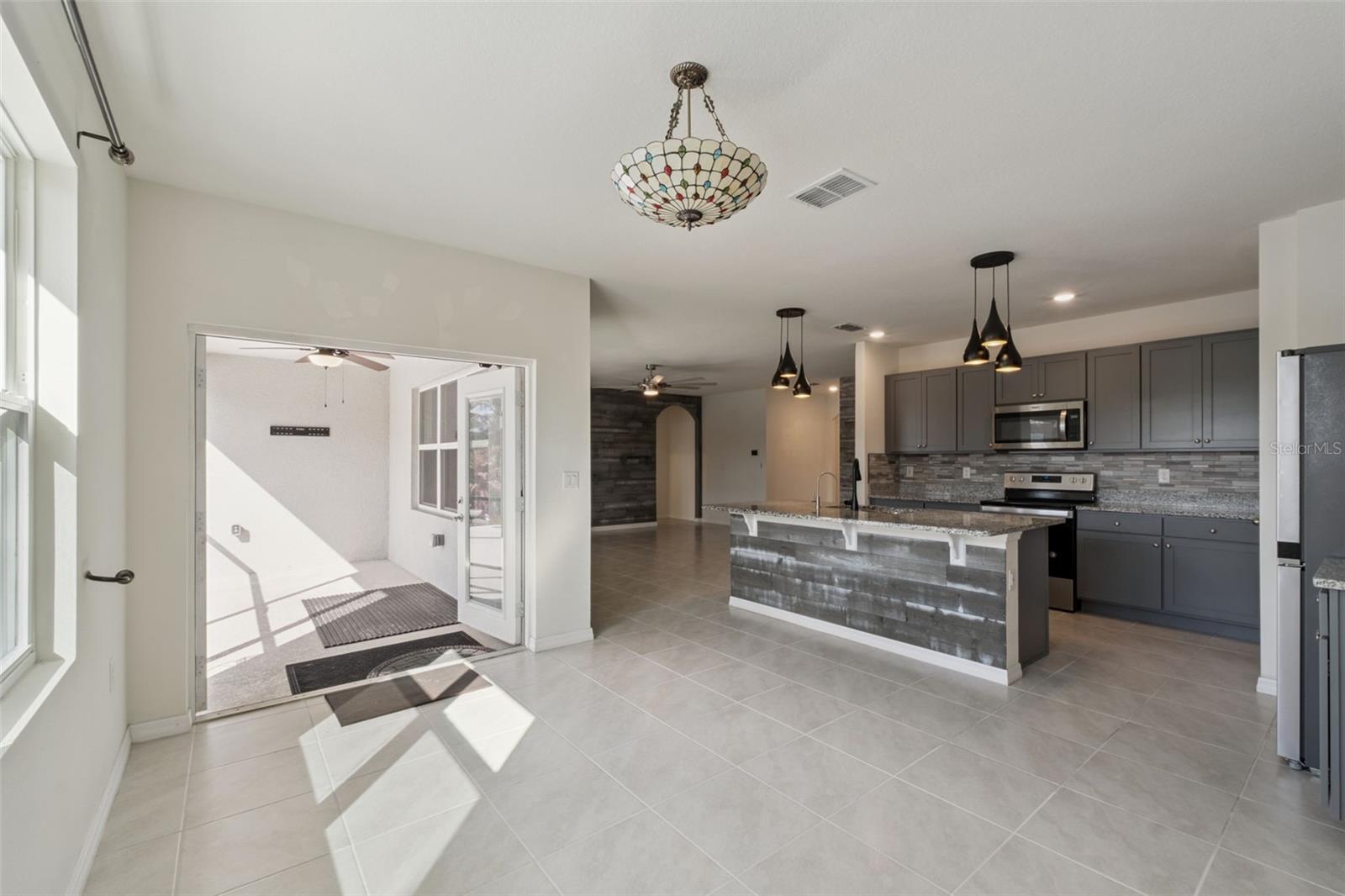 866 BAYLOR DR, DELTONA, FL, 32725