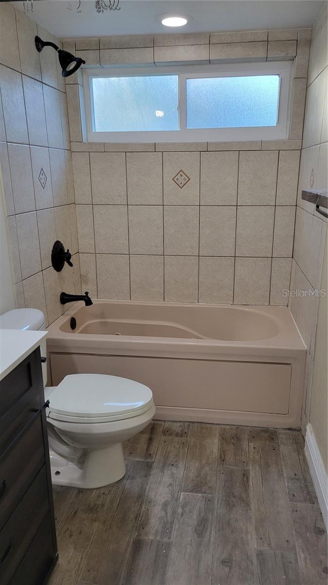 5619 COLONIAL OAKS BLVD, SARASOTA, FL, 34232