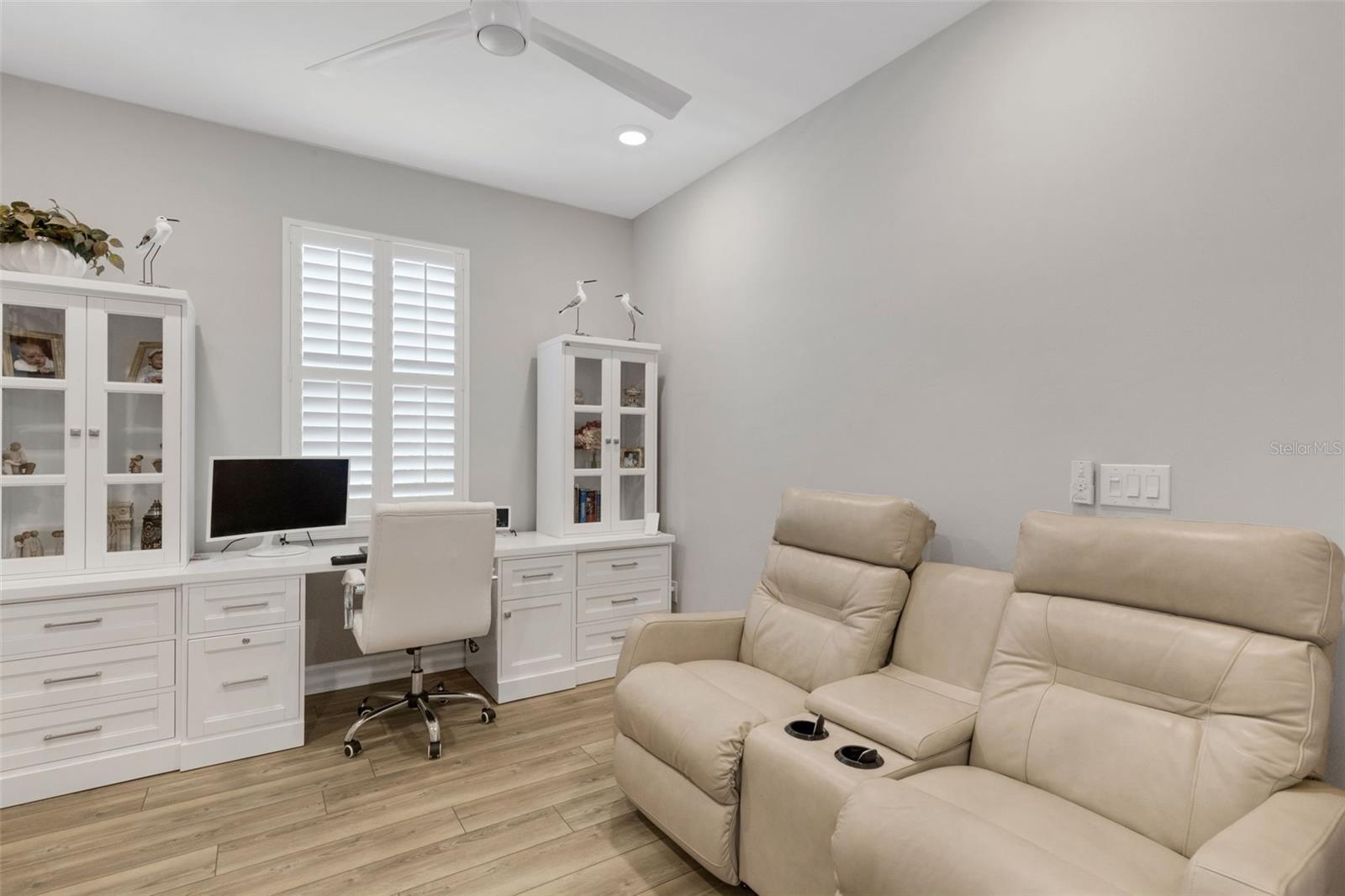 10088 CORAL SHORE DR, ENGLEWOOD, FL, 34223