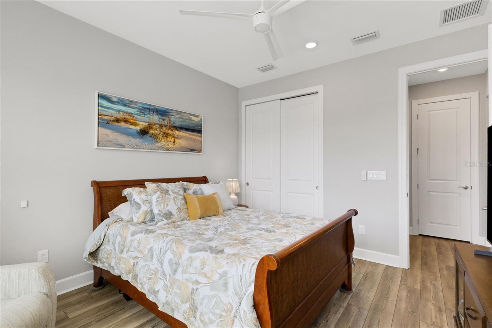 10088 CORAL SHORE DR, ENGLEWOOD, FL, 34223