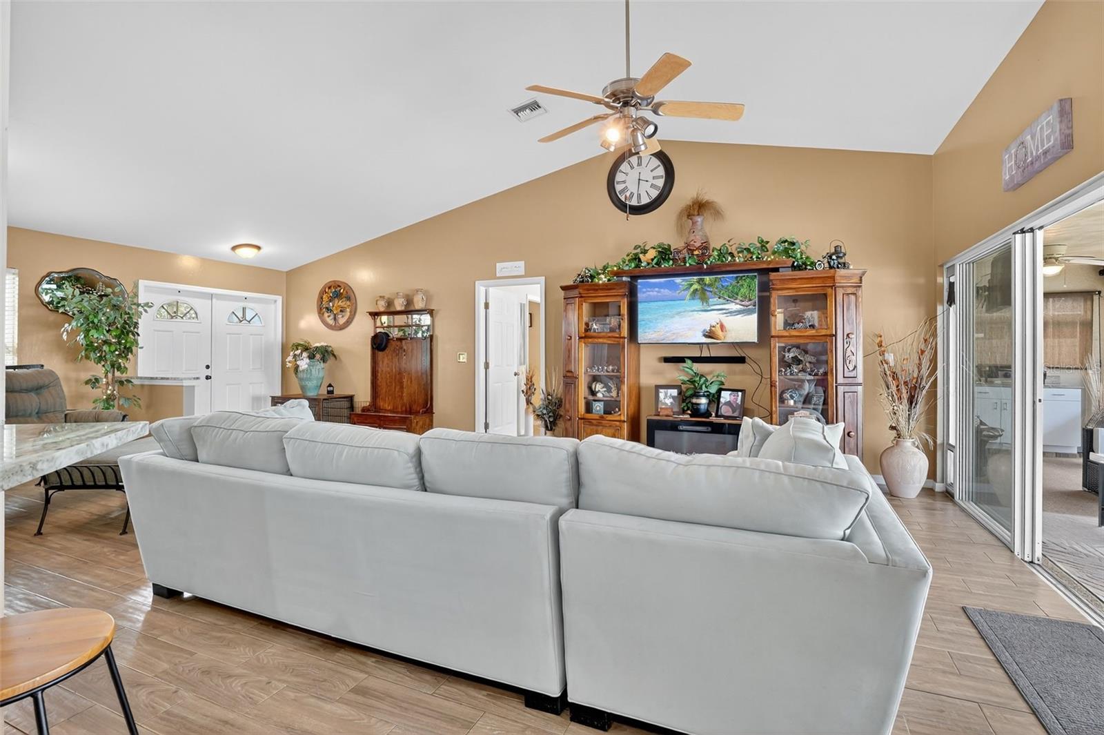 412 SE 13TH AVE, CAPE CORAL, FL, 33990