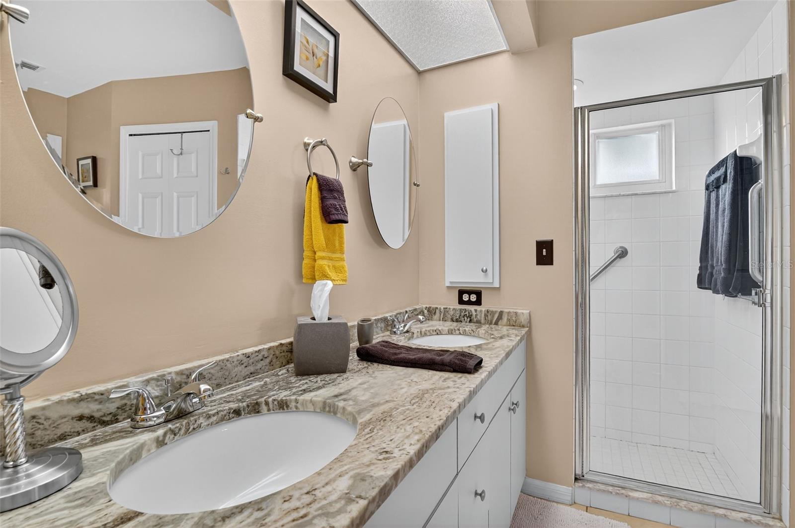 412 SE 13TH AVE, CAPE CORAL, FL, 33990