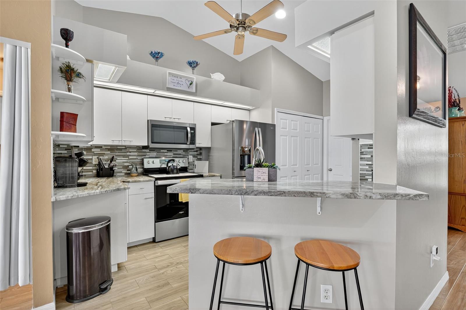 412 SE 13TH AVE, CAPE CORAL, FL, 33990