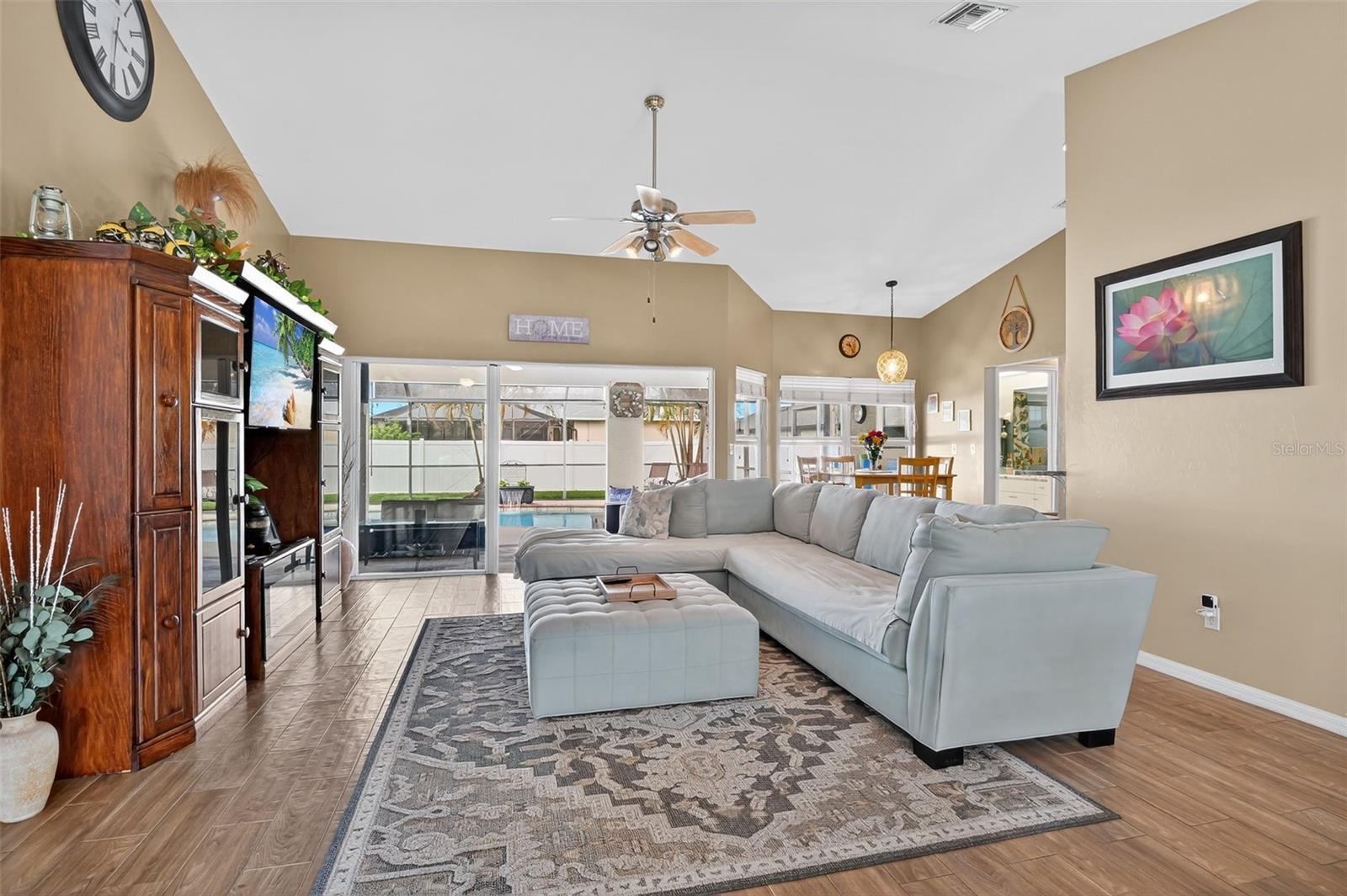 412 SE 13TH AVE, CAPE CORAL, FL, 33990