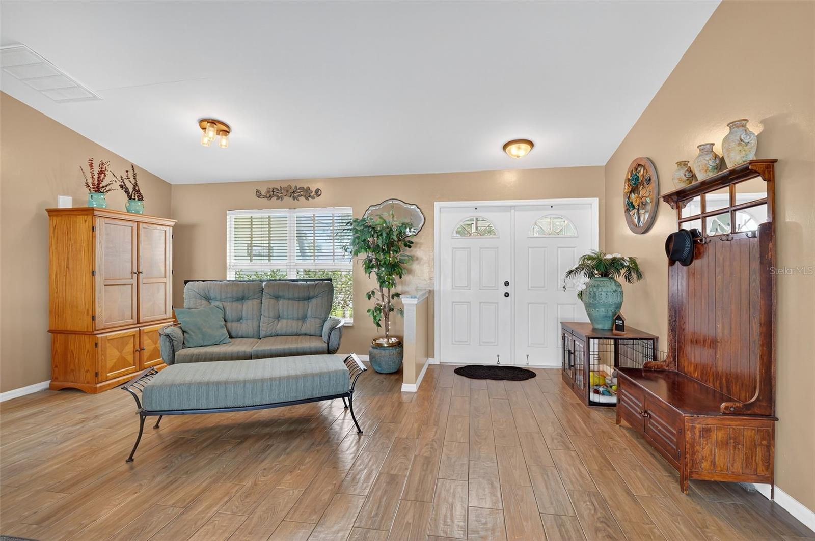 412 SE 13TH AVE, CAPE CORAL, FL, 33990