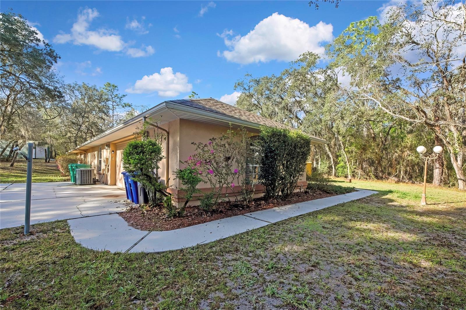 340 E SAVOY ST, LECANTO, FL, 34461