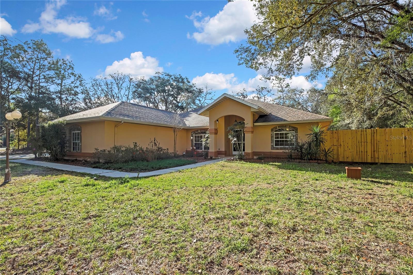 340 E SAVOY ST, LECANTO, FL, 34461