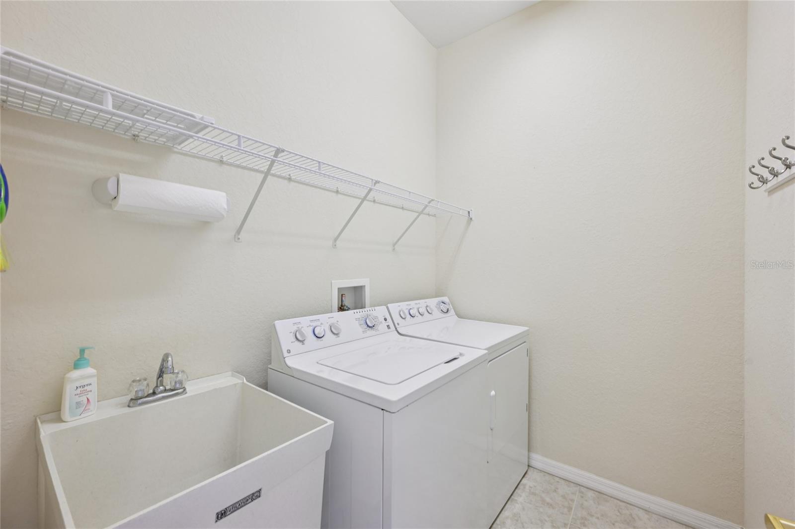 226 PETREL TRL, BRADENTON, FL, 34212