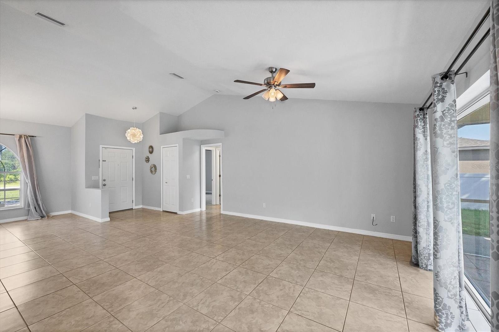 1550 S BISCAYNE DR, NORTH PORT, FL, 34287