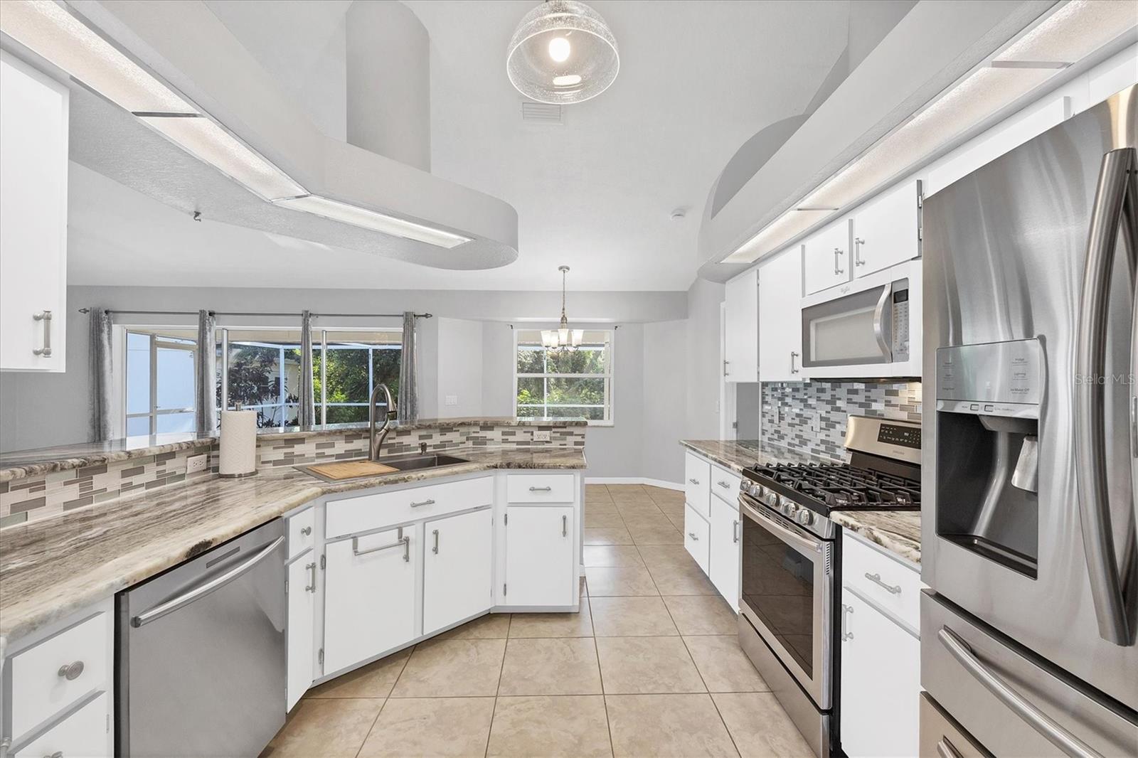 1550 S BISCAYNE DR, NORTH PORT, FL, 34287