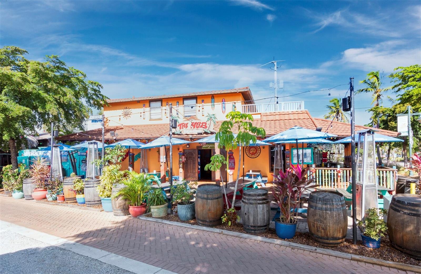 951 CONTENTO ST., SIESTA KEY, FL, 34242