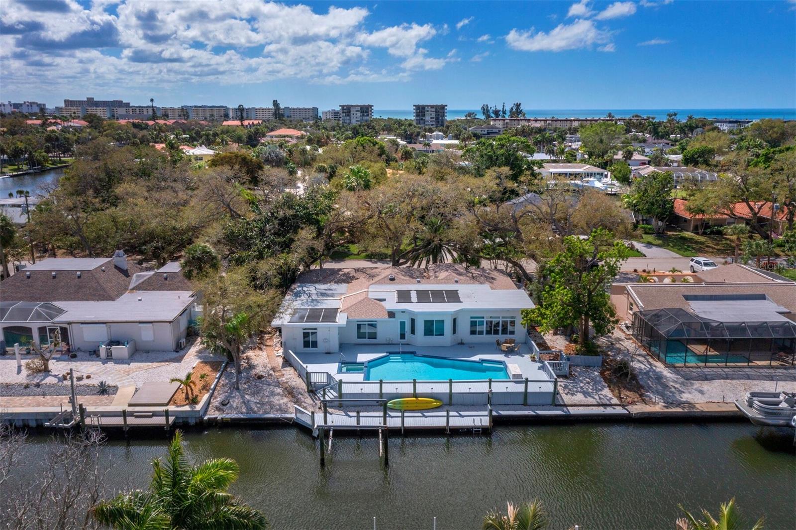 951 CONTENTO ST., SIESTA KEY, FL, 34242