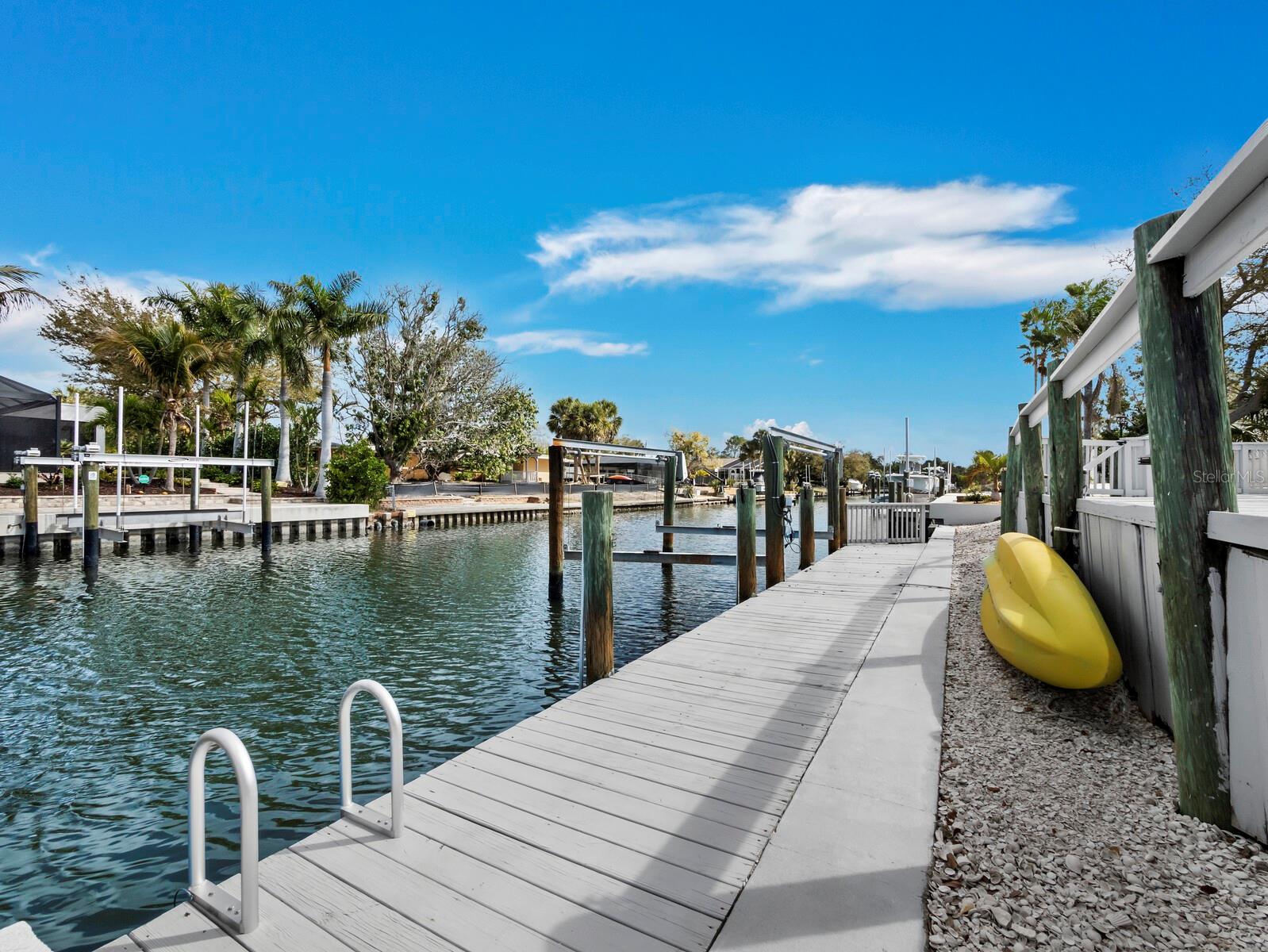 951 CONTENTO ST., SIESTA KEY, FL, 34242