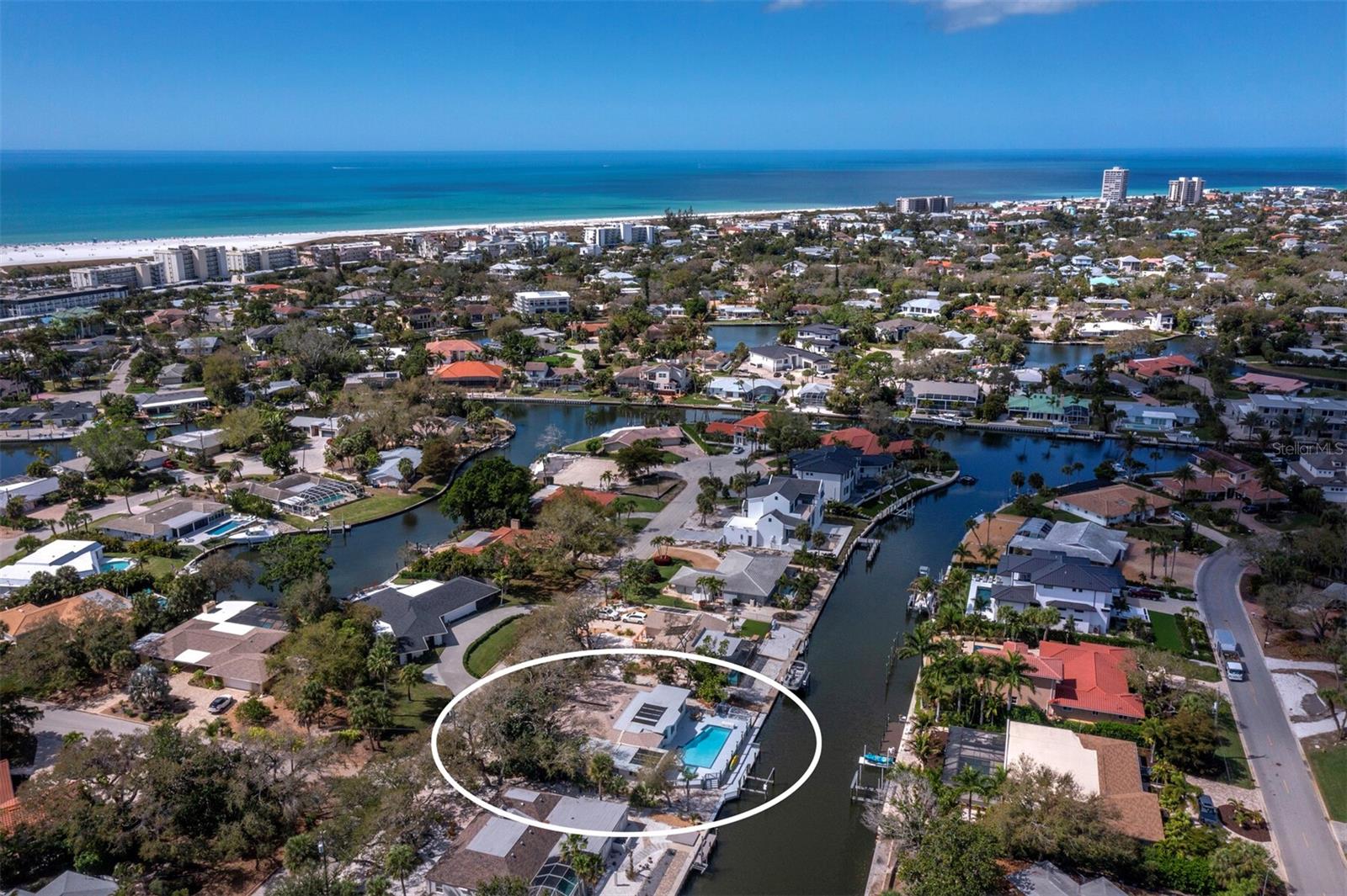 951 CONTENTO ST., SIESTA KEY, FL, 34242