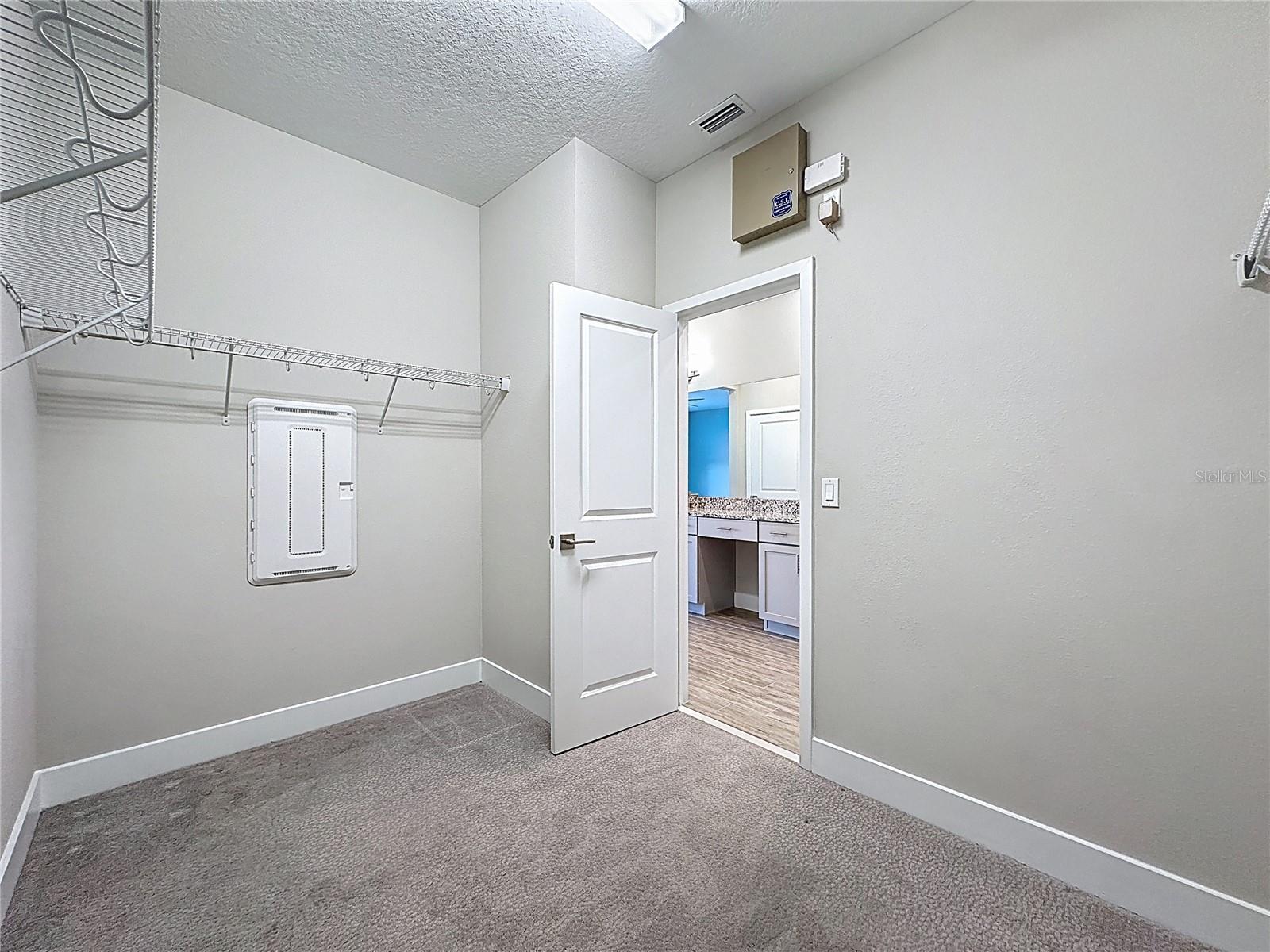 651 CONSERVATION BLVD, GROVELAND, FL, 34736