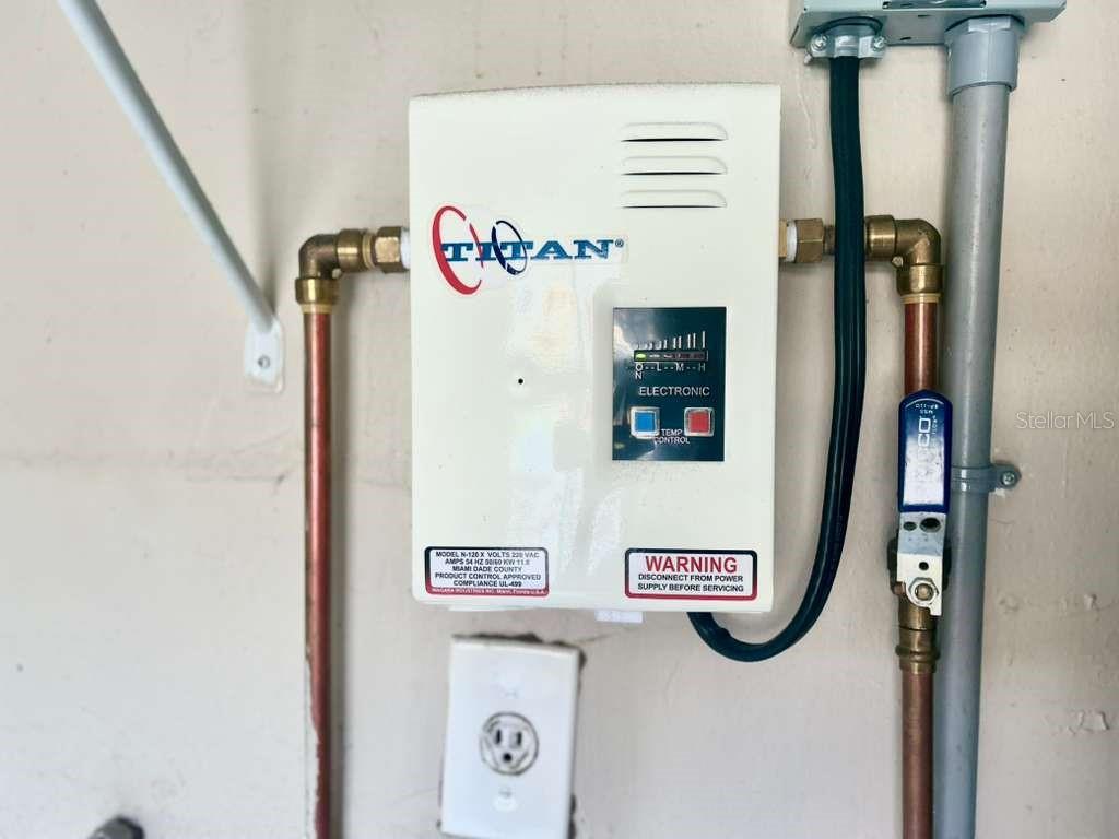 9217 NW 49TH PL, SUNRISE, FL, 33351