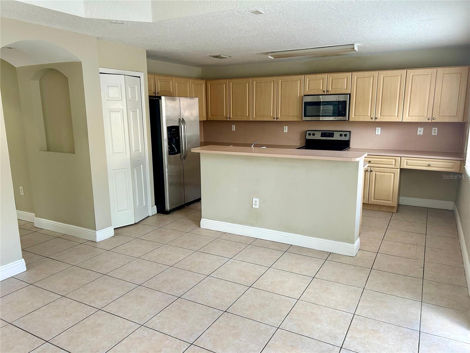 15221 SW 31ST LN, MIAMI, FL, 33185