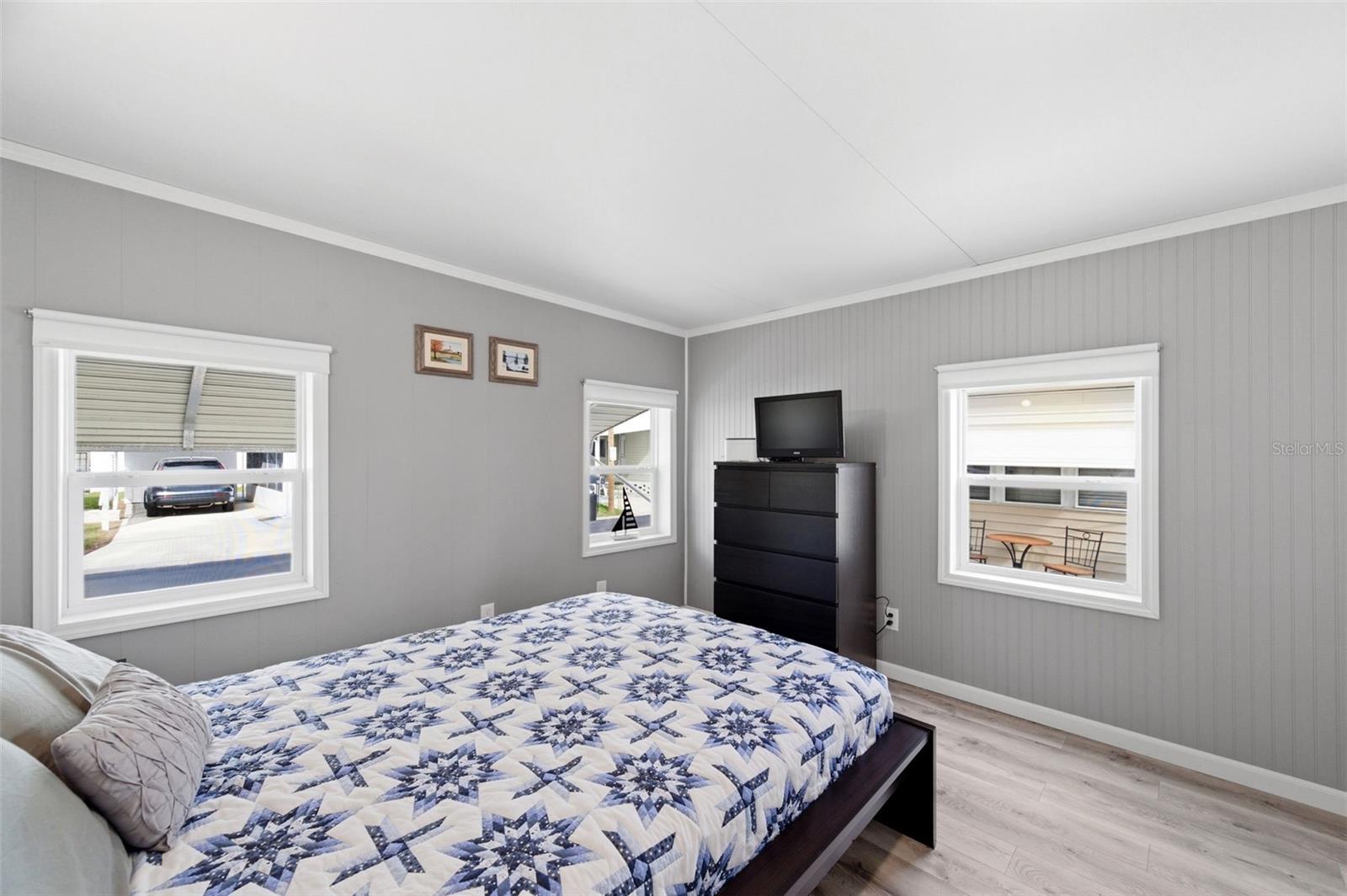 7803 46TH AVE N #90, ST PETERSBURG, FL, 33709