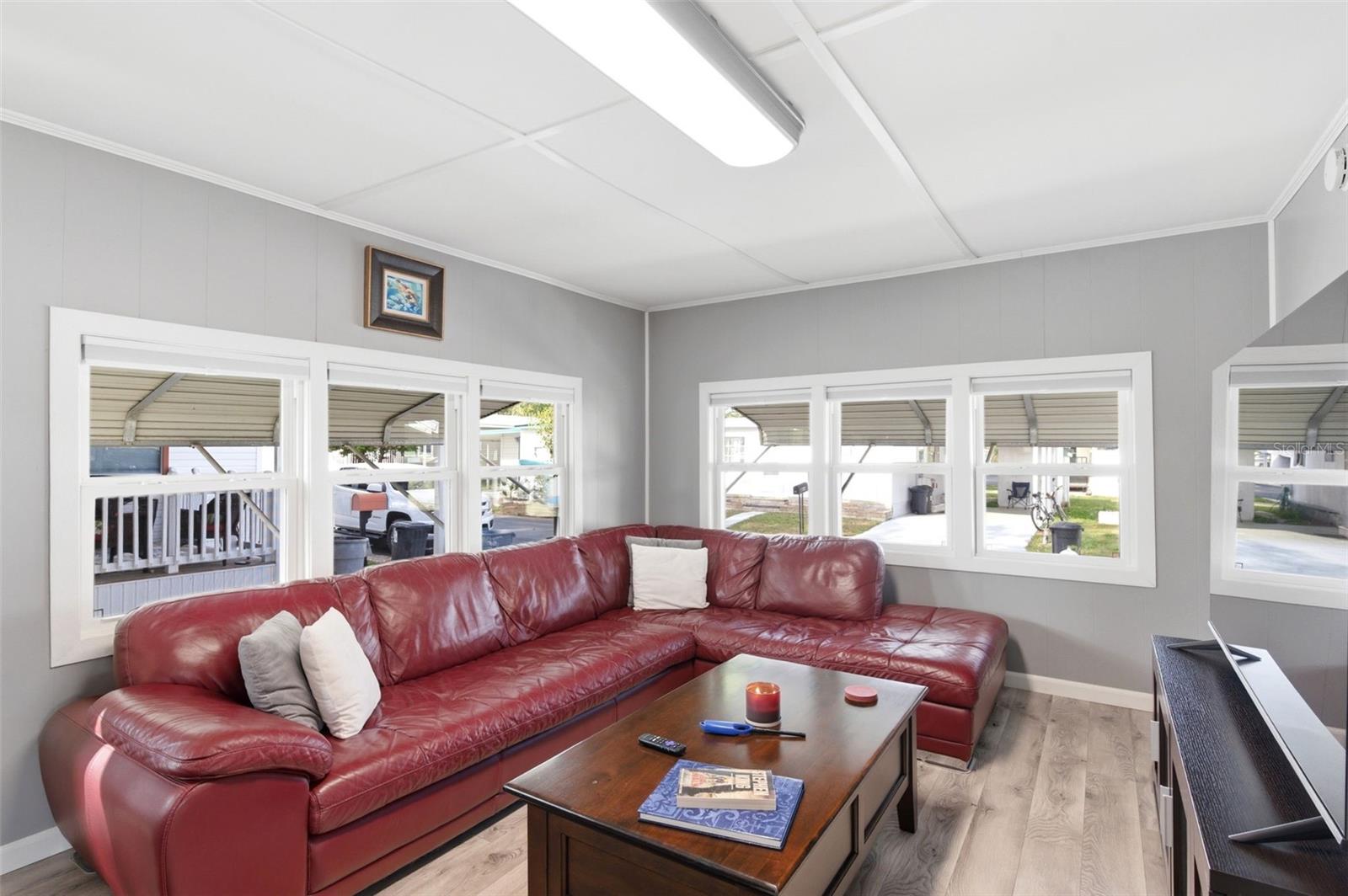 7803 46TH AVE N #90, ST PETERSBURG, FL, 33709