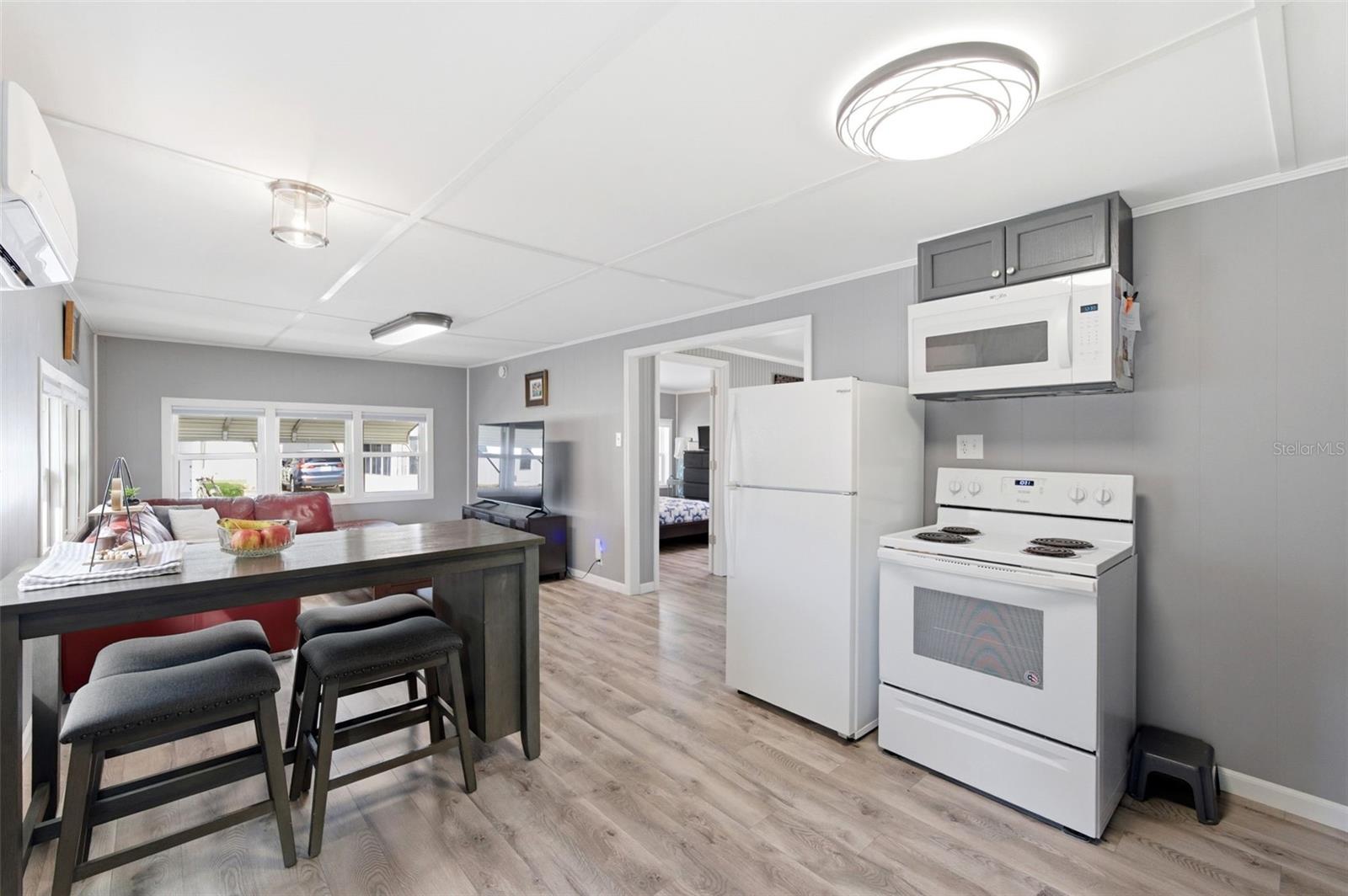 7803 46TH AVE N #90, ST PETERSBURG, FL, 33709