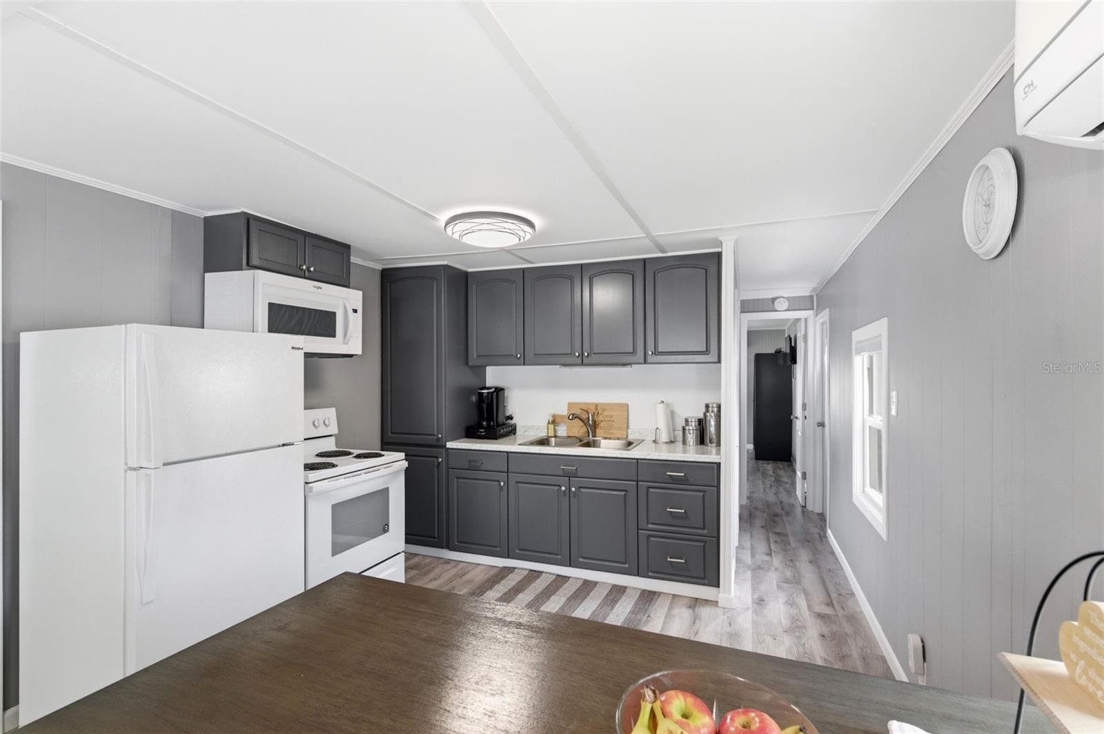 7803 46TH AVE N #90, ST PETERSBURG, FL, 33709