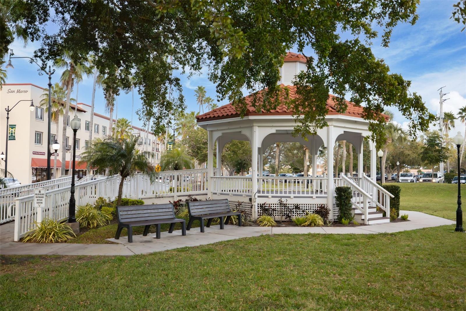 410 LAUREL LAKE DR #101, VENICE, FL, 34292