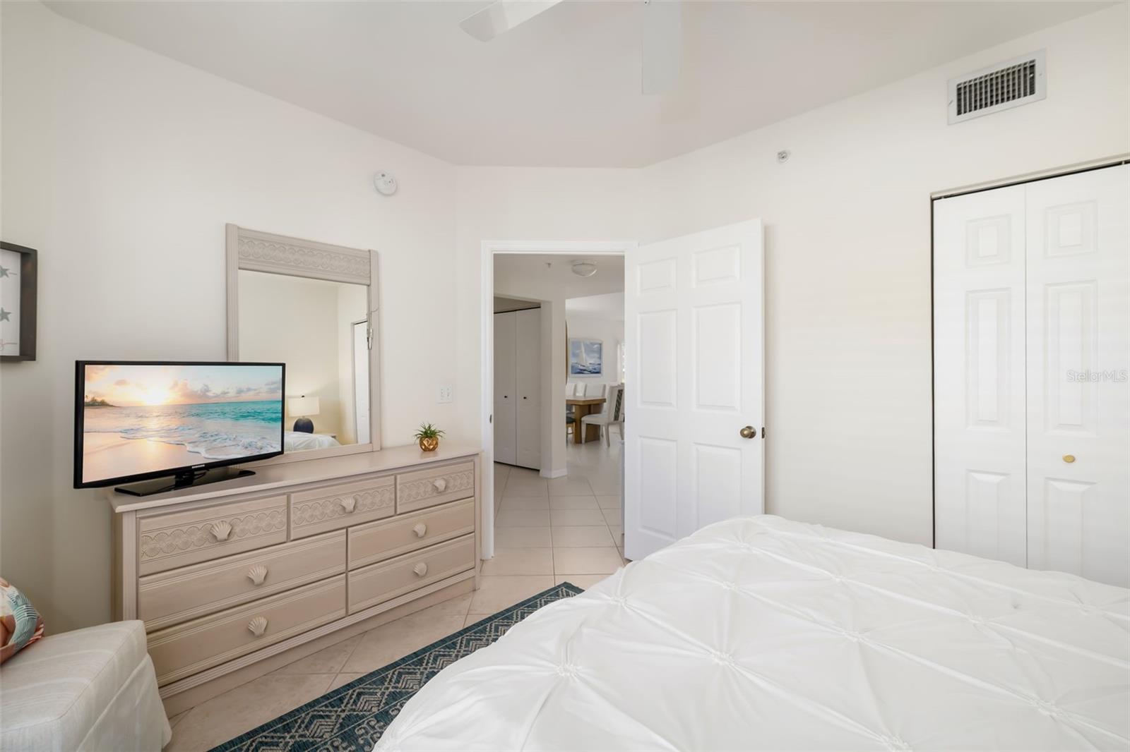 410 LAUREL LAKE DR #101, VENICE, FL, 34292