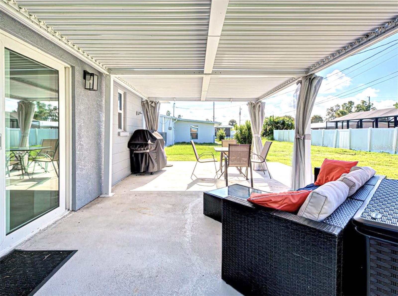 220 GLEN OAK RD, VENICE, FL, 34293