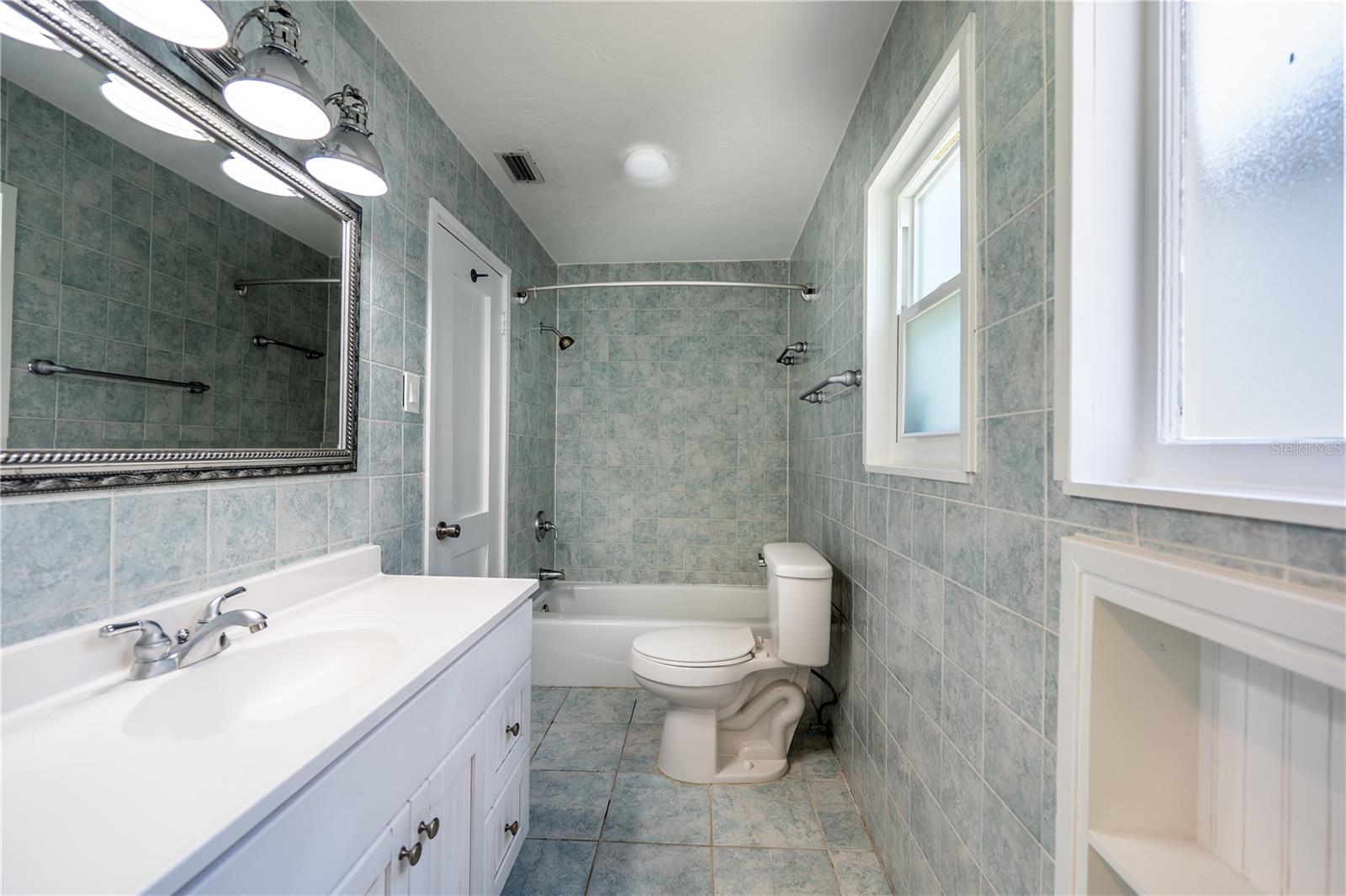 115 124TH AVE W, TREASURE ISLAND, FL, 33706