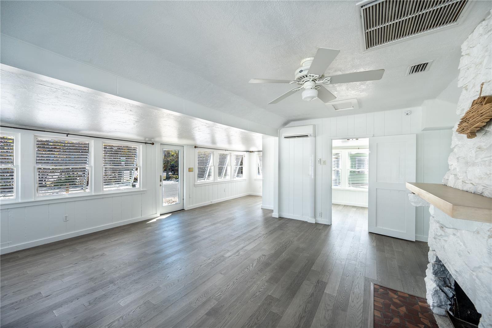 115 124TH AVE W, TREASURE ISLAND, FL, 33706