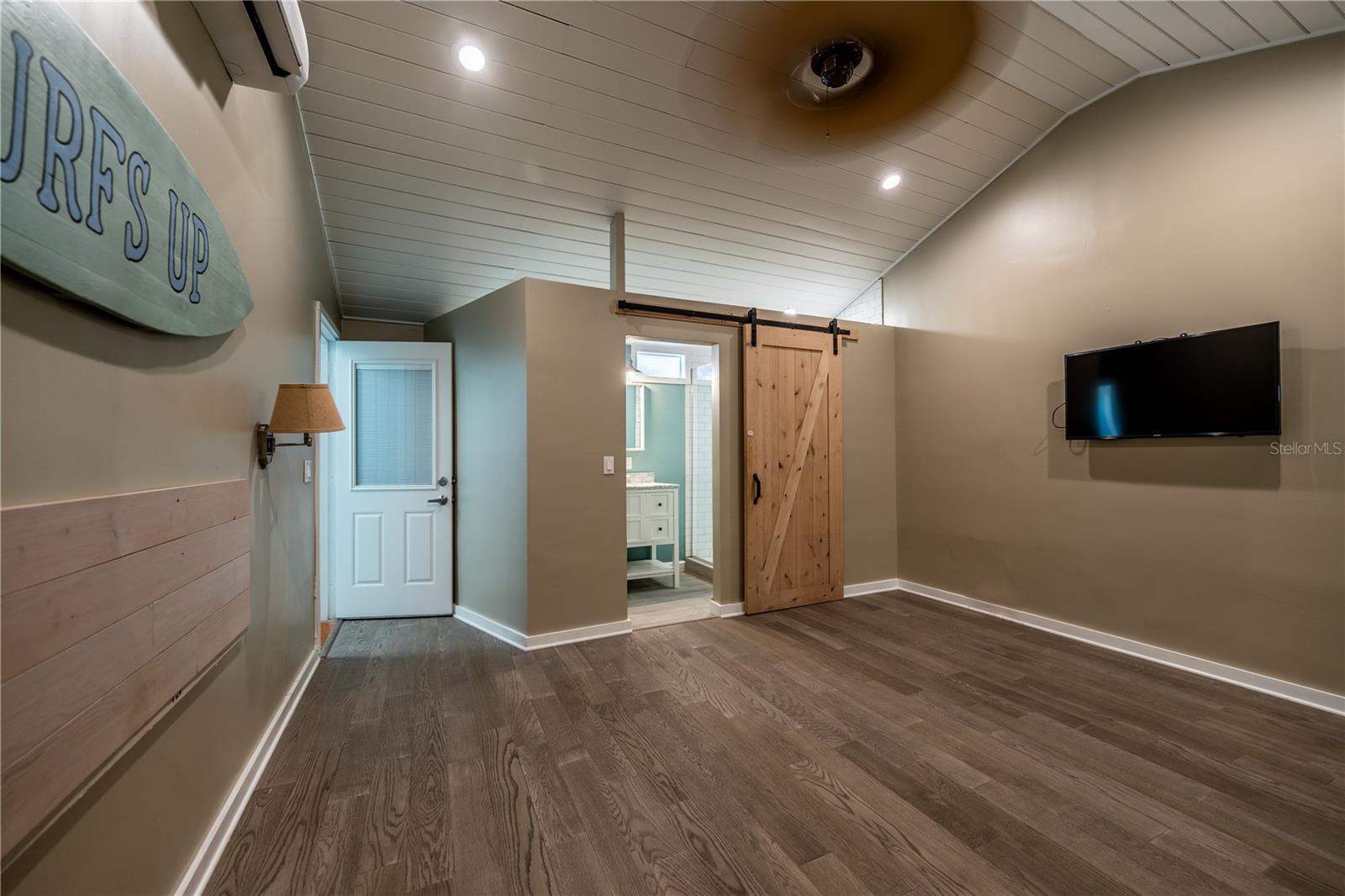 115 124TH AVE W, TREASURE ISLAND, FL, 33706