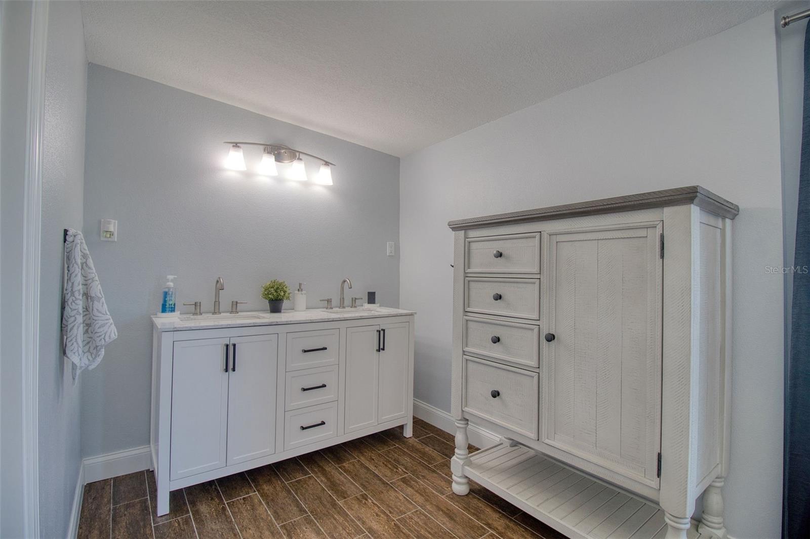 322 10TH AVE, INDIAN ROCKS BEACH, FL, 33785