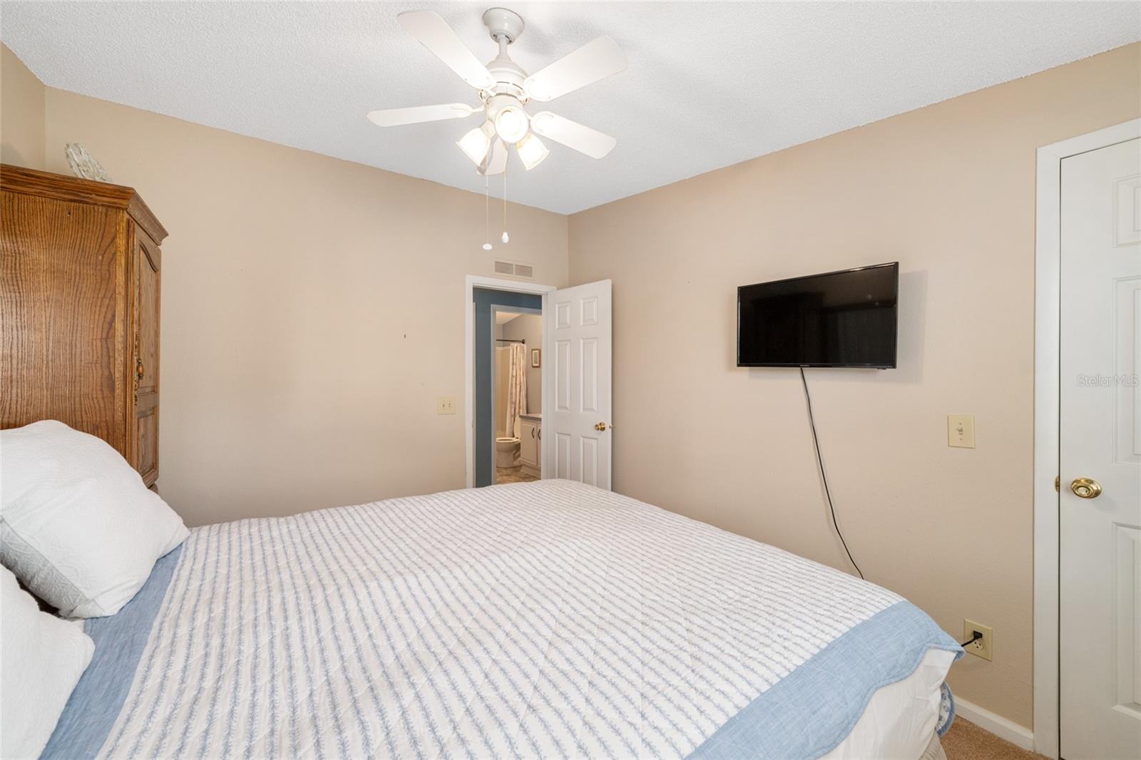 1717 LILLY LN, THE VILLAGES, FL, 32159